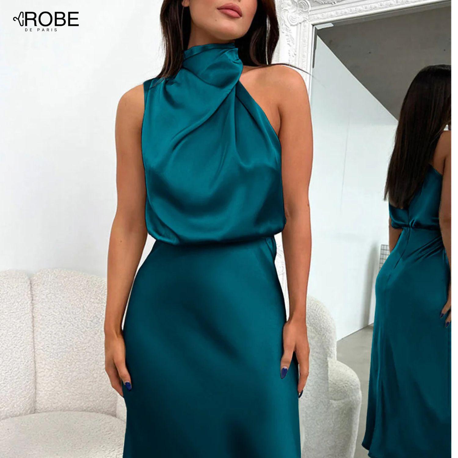 Éclat Élégant | Robe Satinée Décolleté Halter pour Soirée