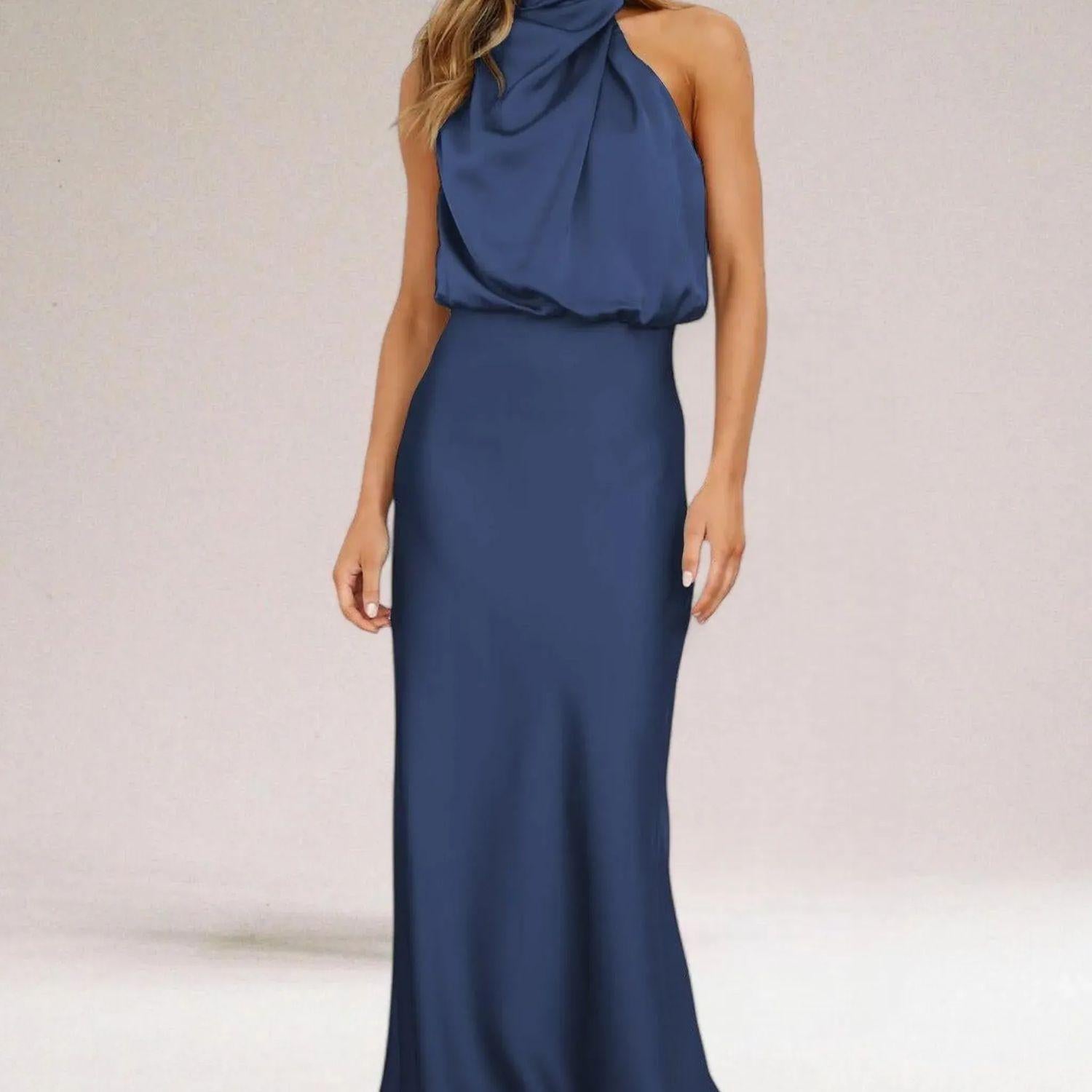 Éclat Élégant | Robe Satinée Décolleté Halter pour Soirée