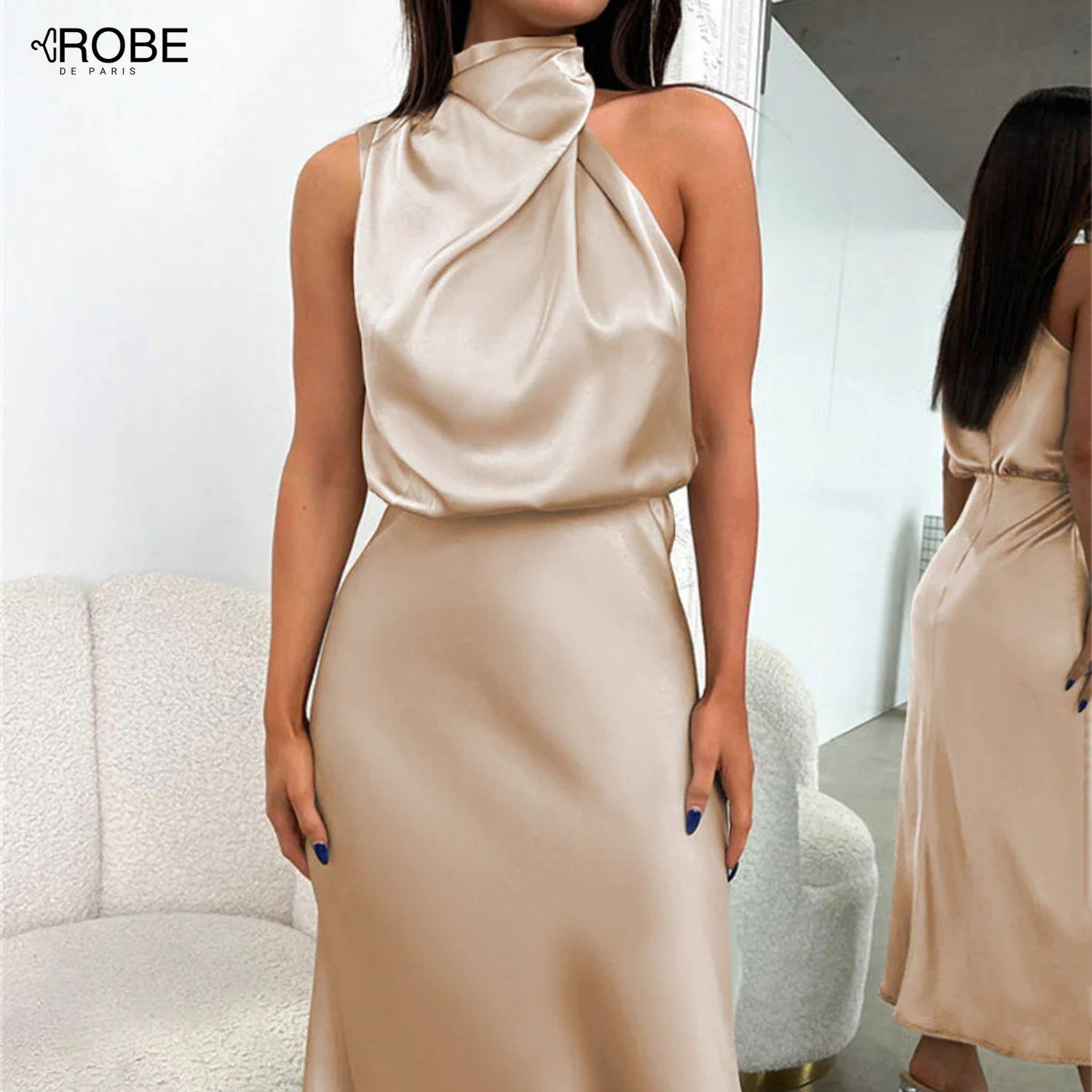Éclat Élégant | Robe Satinée Décolleté Halter pour Soirée