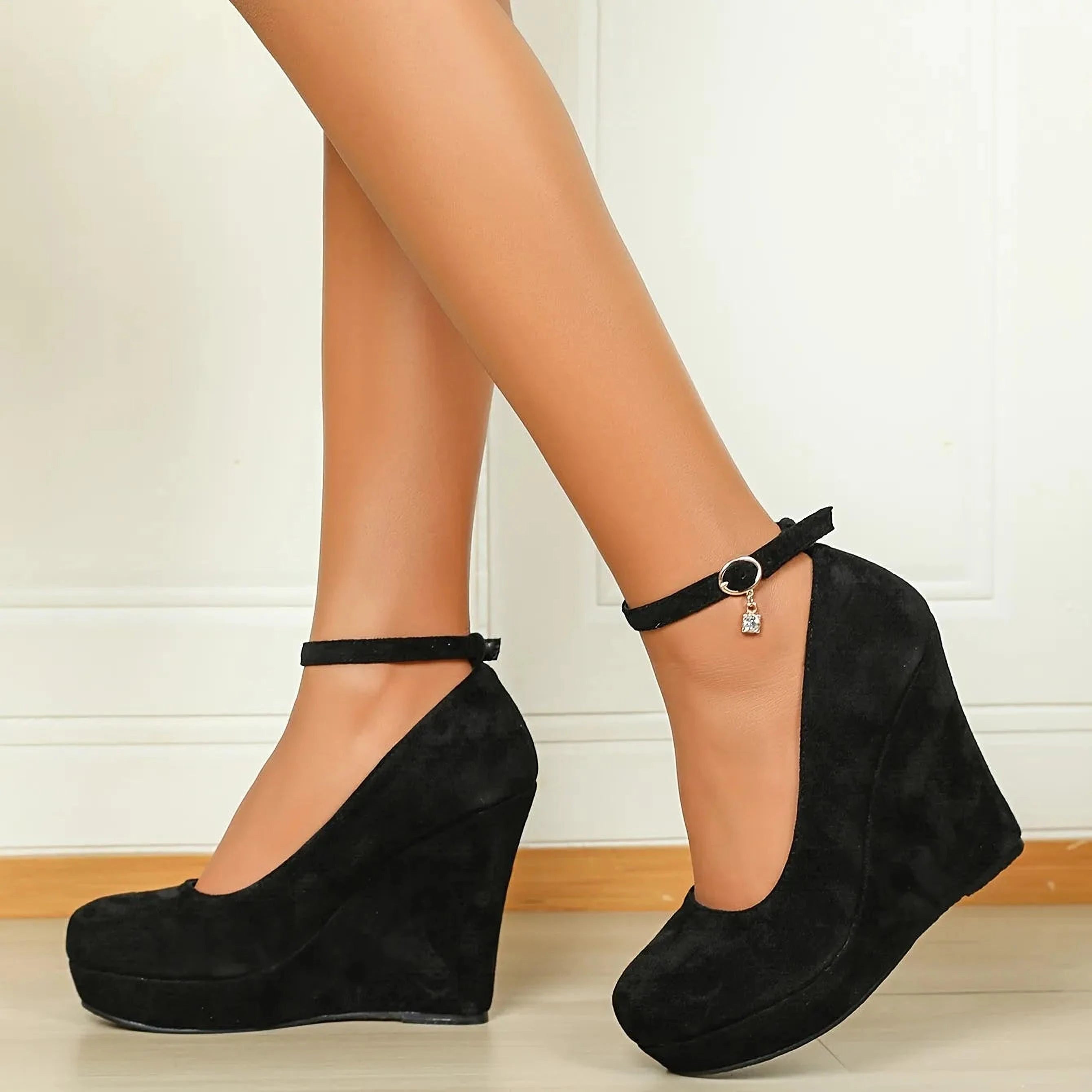 Althéa Muse | Chaussures compensées avec boucle élégante femme