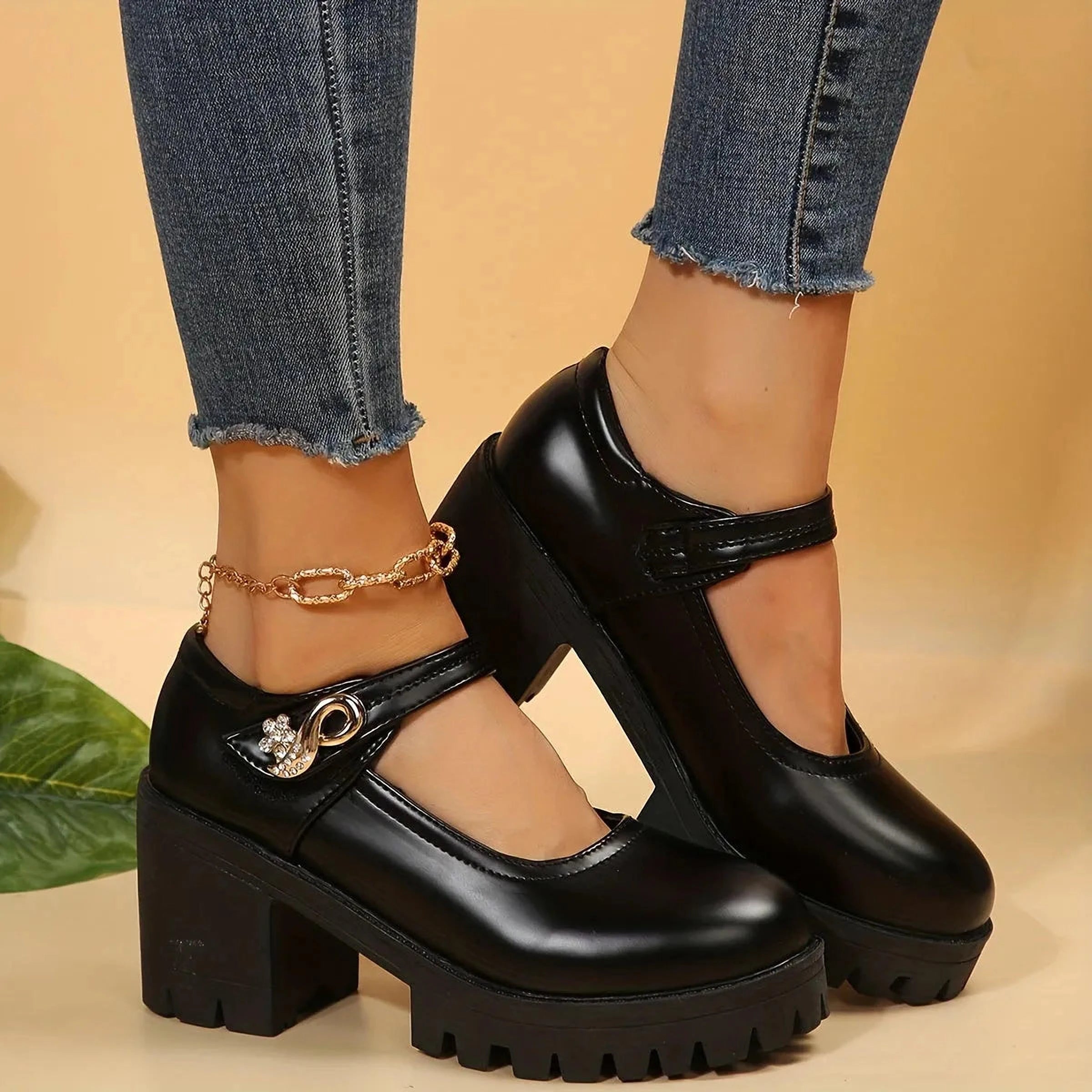 Cléa Noble | Chunky heel platform pumps