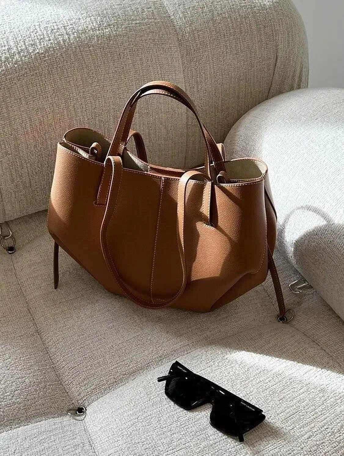 Élégance Plissée | Sac Fourre-Tout en Cuir Sculpté Pour Femme