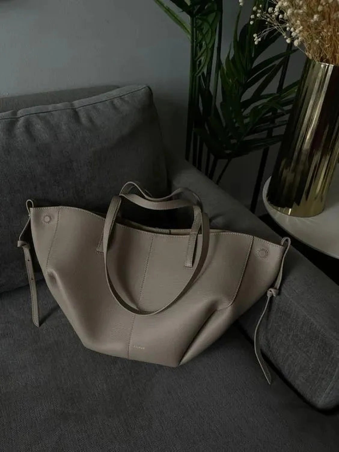 Élégance Plissée | Sac Fourre-Tout en Cuir Sculpté Pour Femme