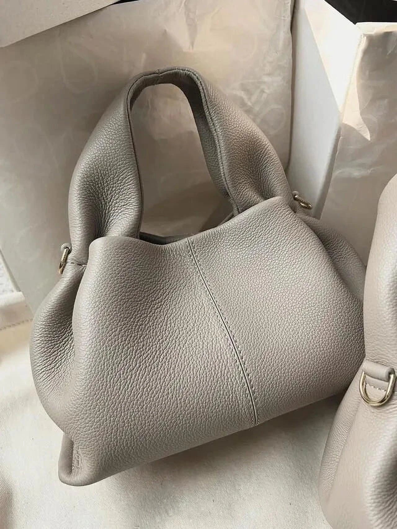 Élégance Porté Main | Sac à main chic en PU pour femmes