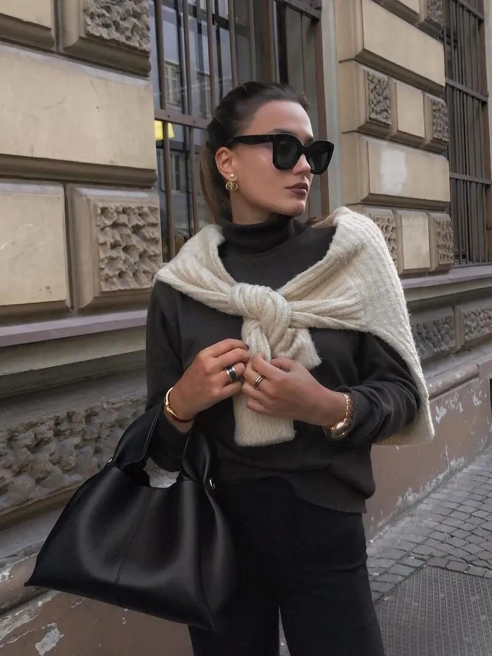 Élégance Porté Main | Sac à main chic en PU pour femmes