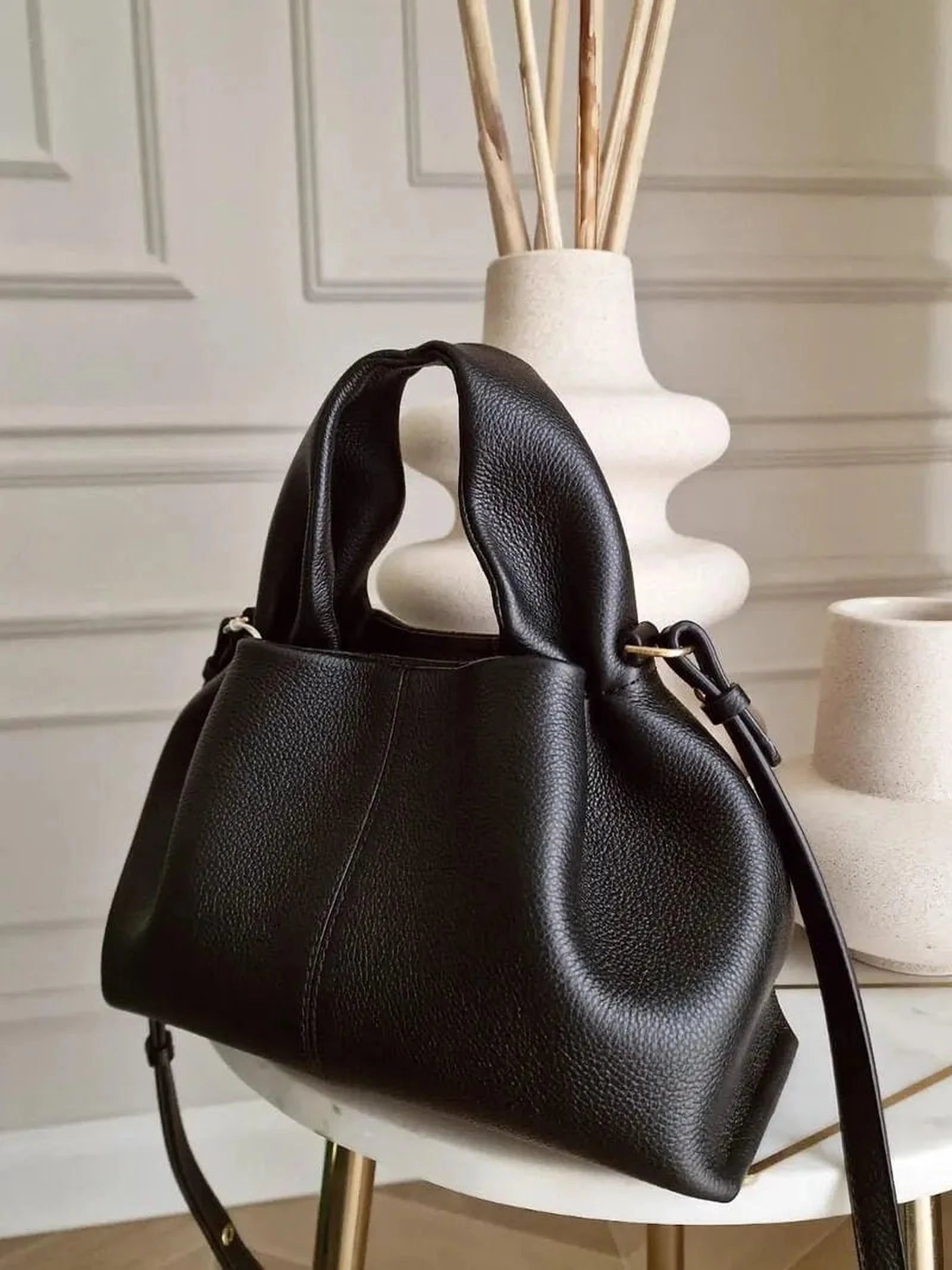 Élégance Porté Main | Sac à main chic en PU pour femmes