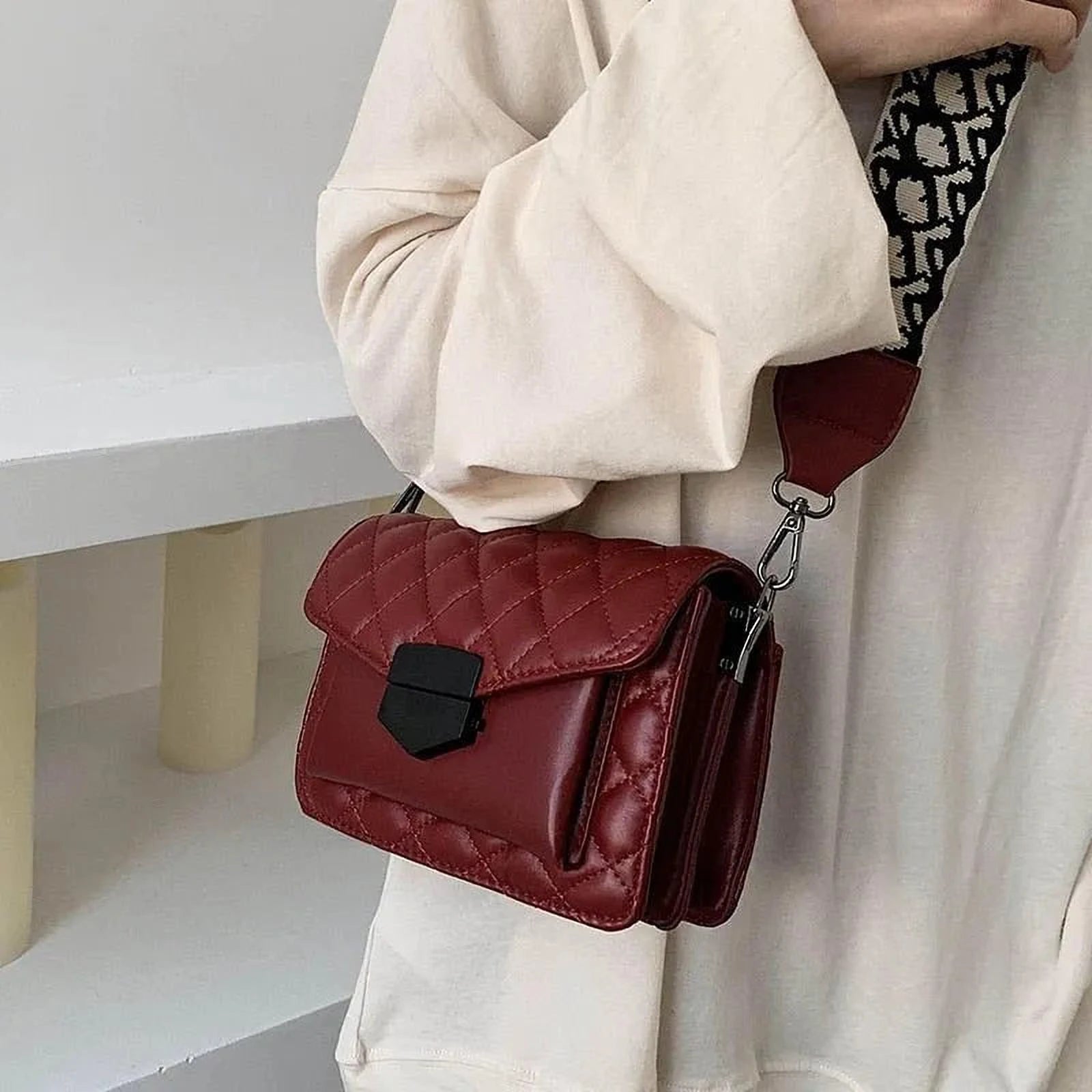 Élégance Portée | Sac à Bandoulière Chic pour Femme