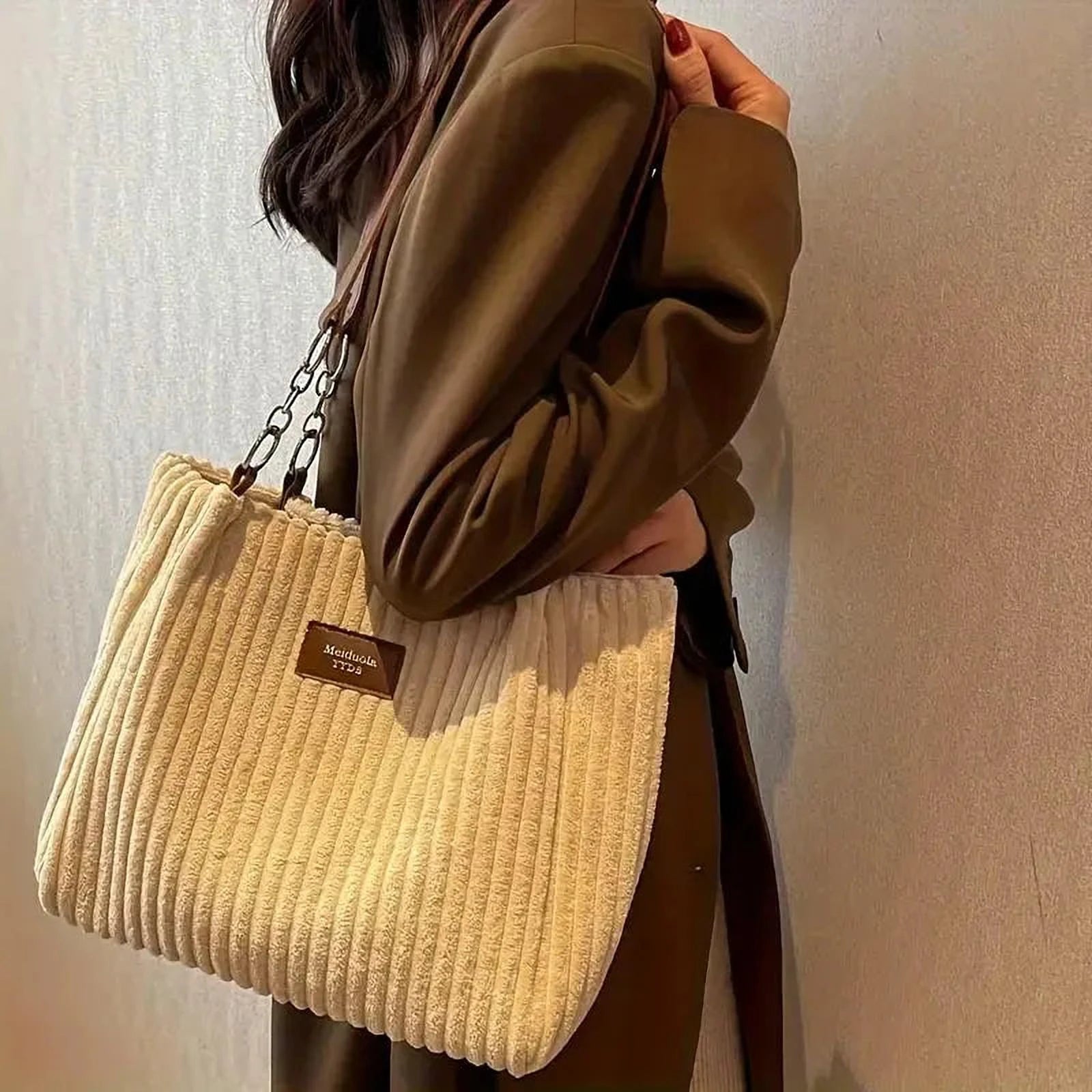 Élégance Pratique | Sac Tote Chic pour Femmes Actives