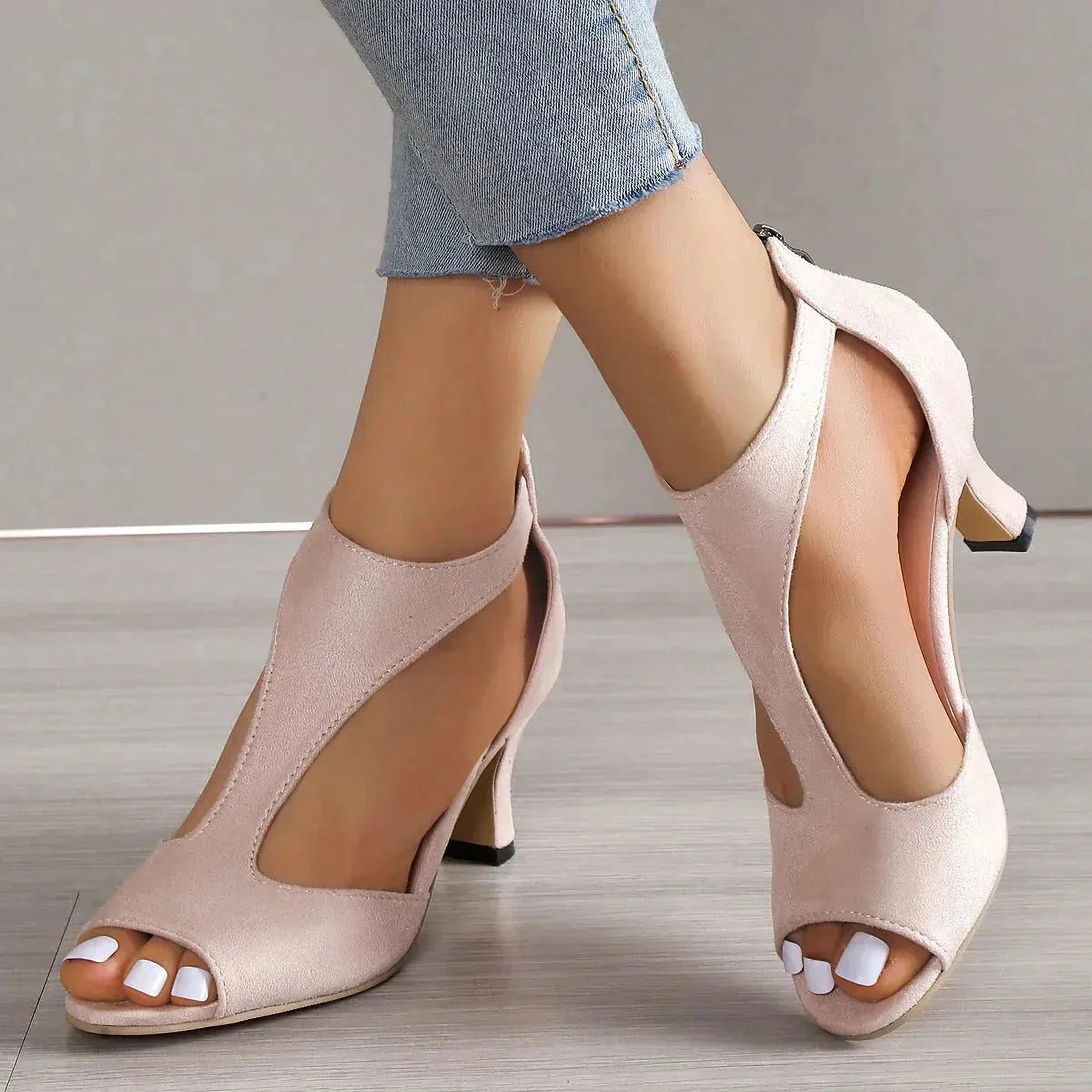 Élégance en Hauteur | Talons Hauts Confort en Cuir Beige