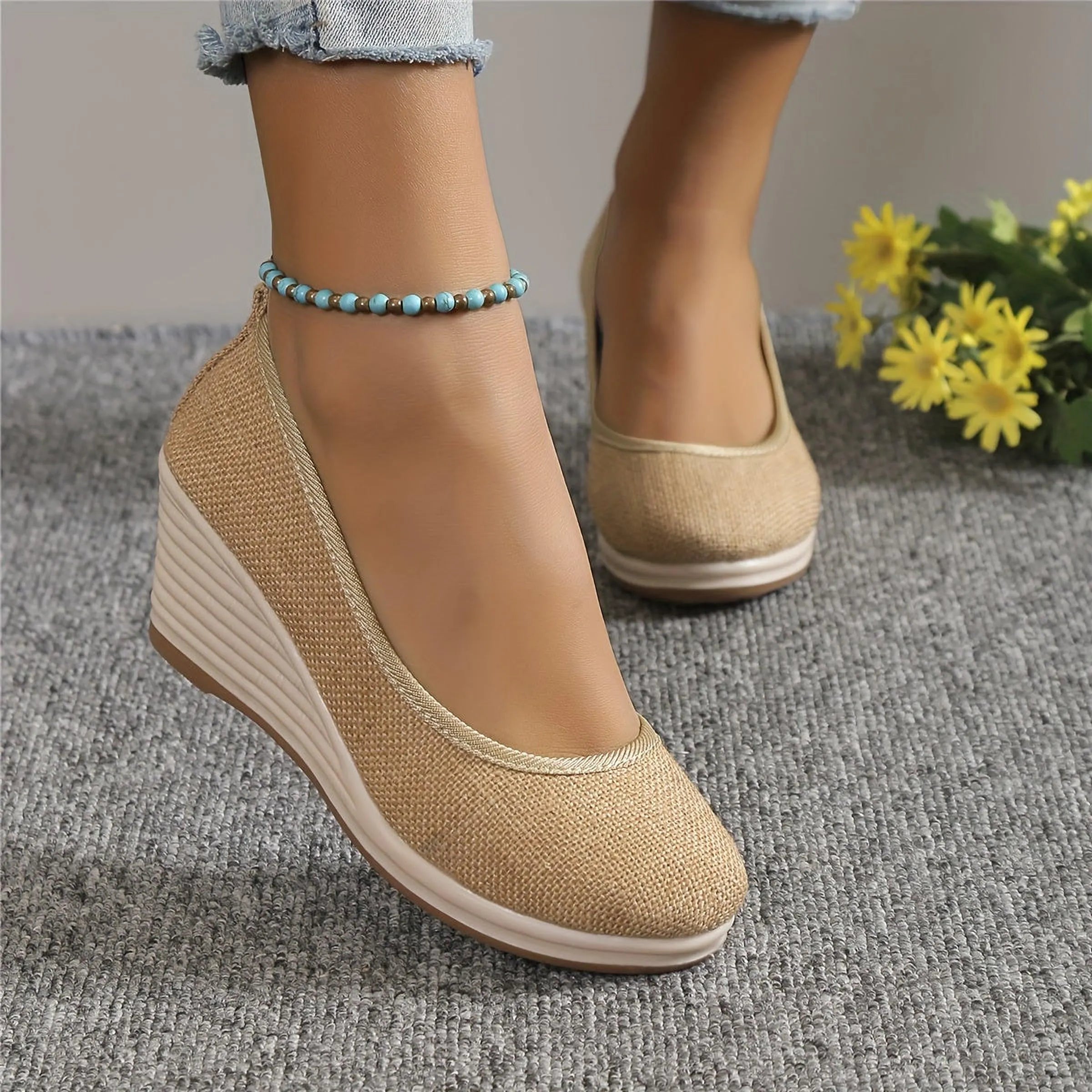 Liora Ventis | Chaussures femme à enfiler respirantes compensées