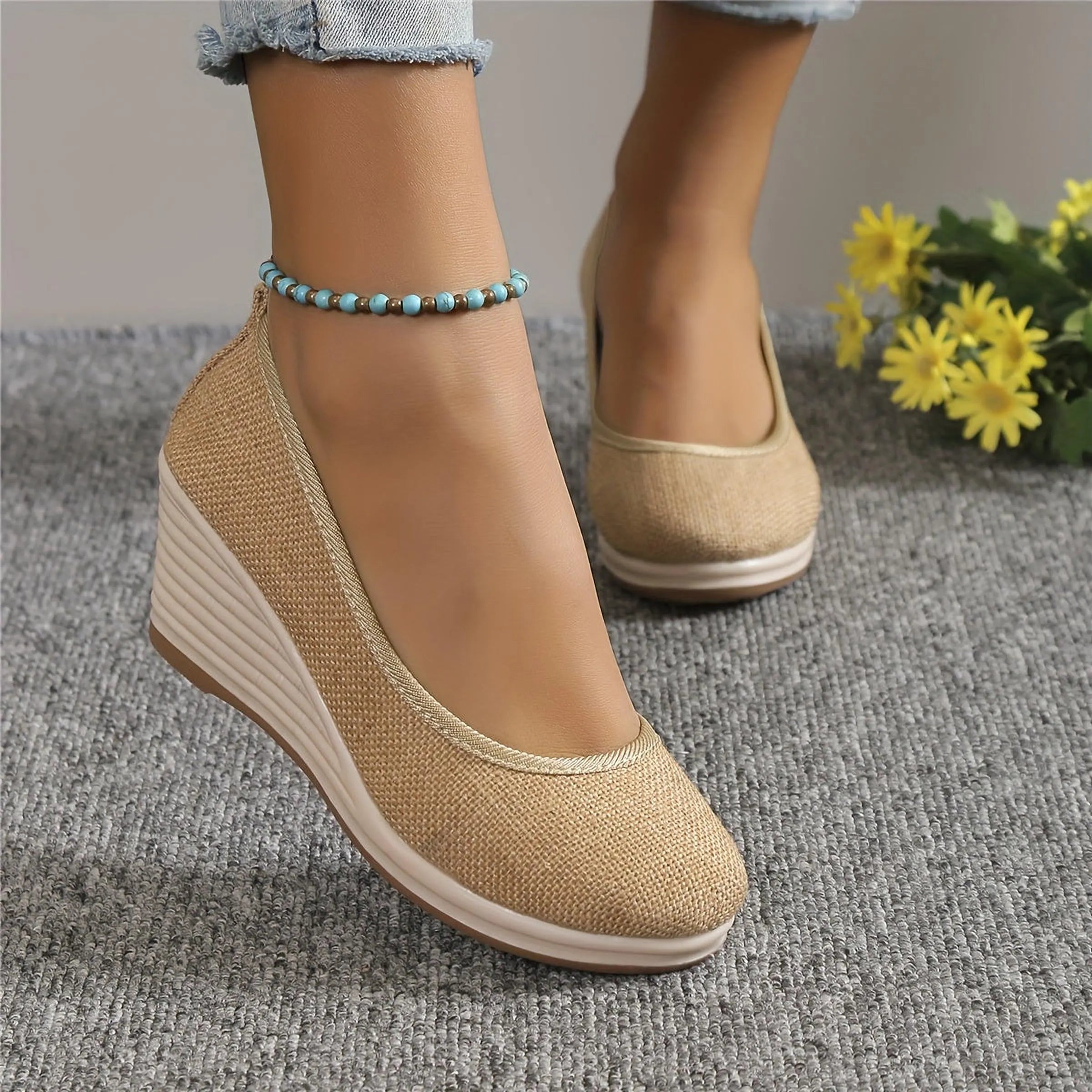 Liora Ventis | Chaussures femme à enfiler respirantes compensées