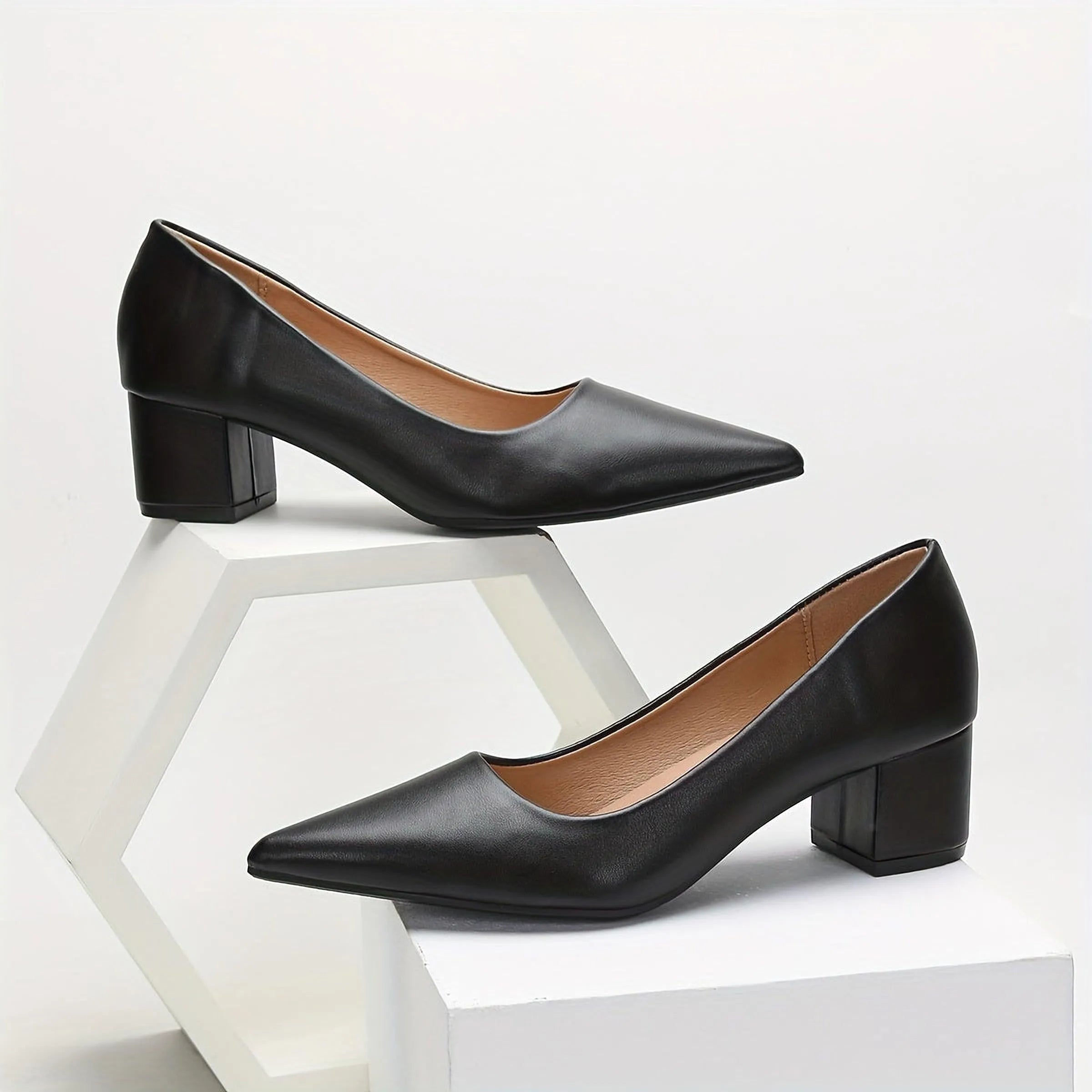 Nahia Forte | Escarpins femme solides à bout pointu confort