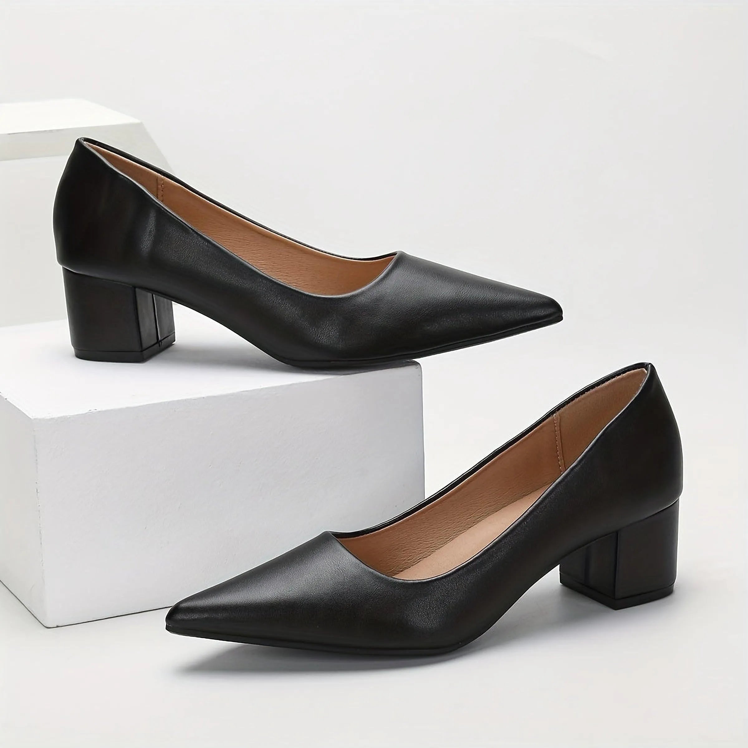 Nahia Forte | Escarpins femme solides à bout pointu confort