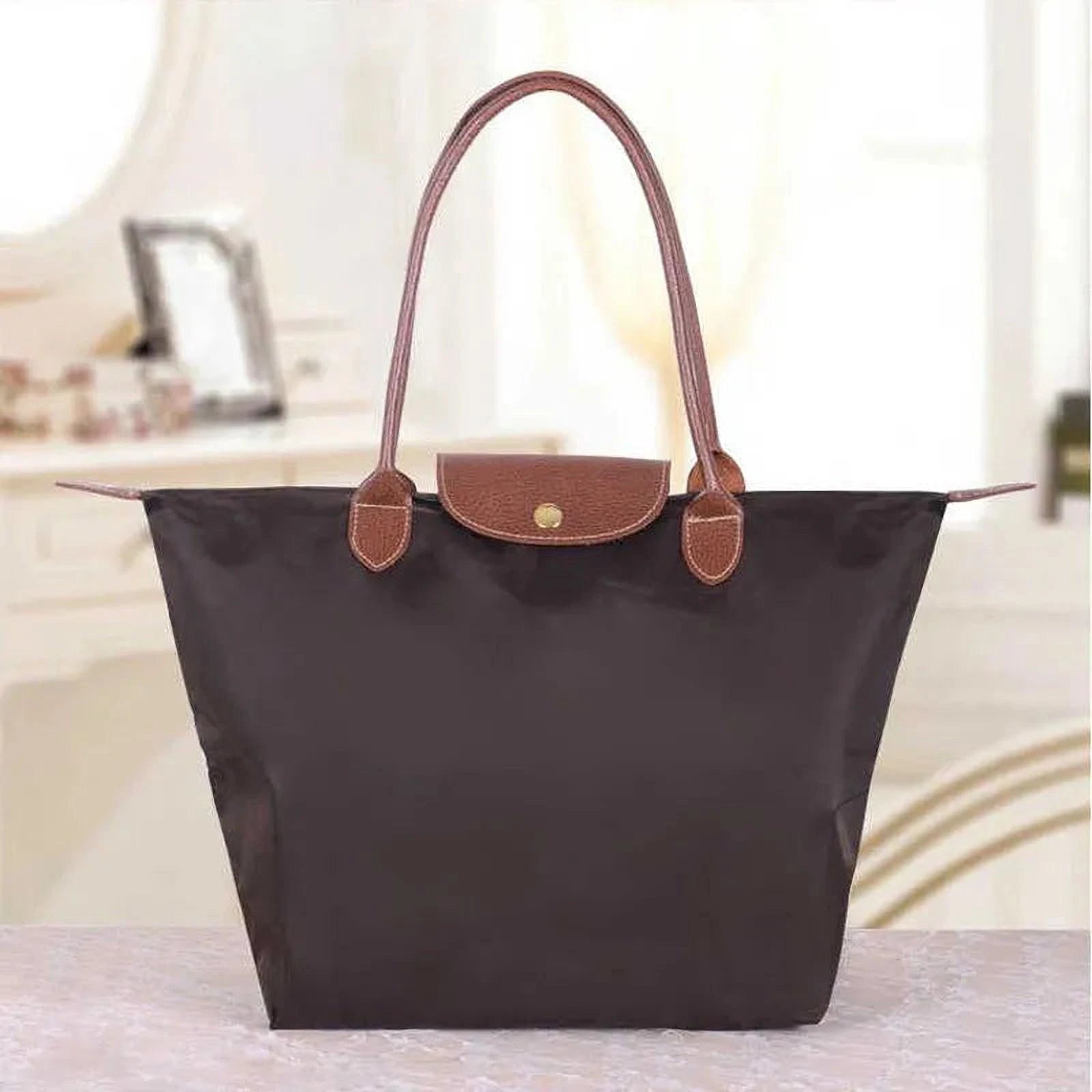 Sac à Main Pliable Zippé et Imperméable – Compact, Léger & Élégant