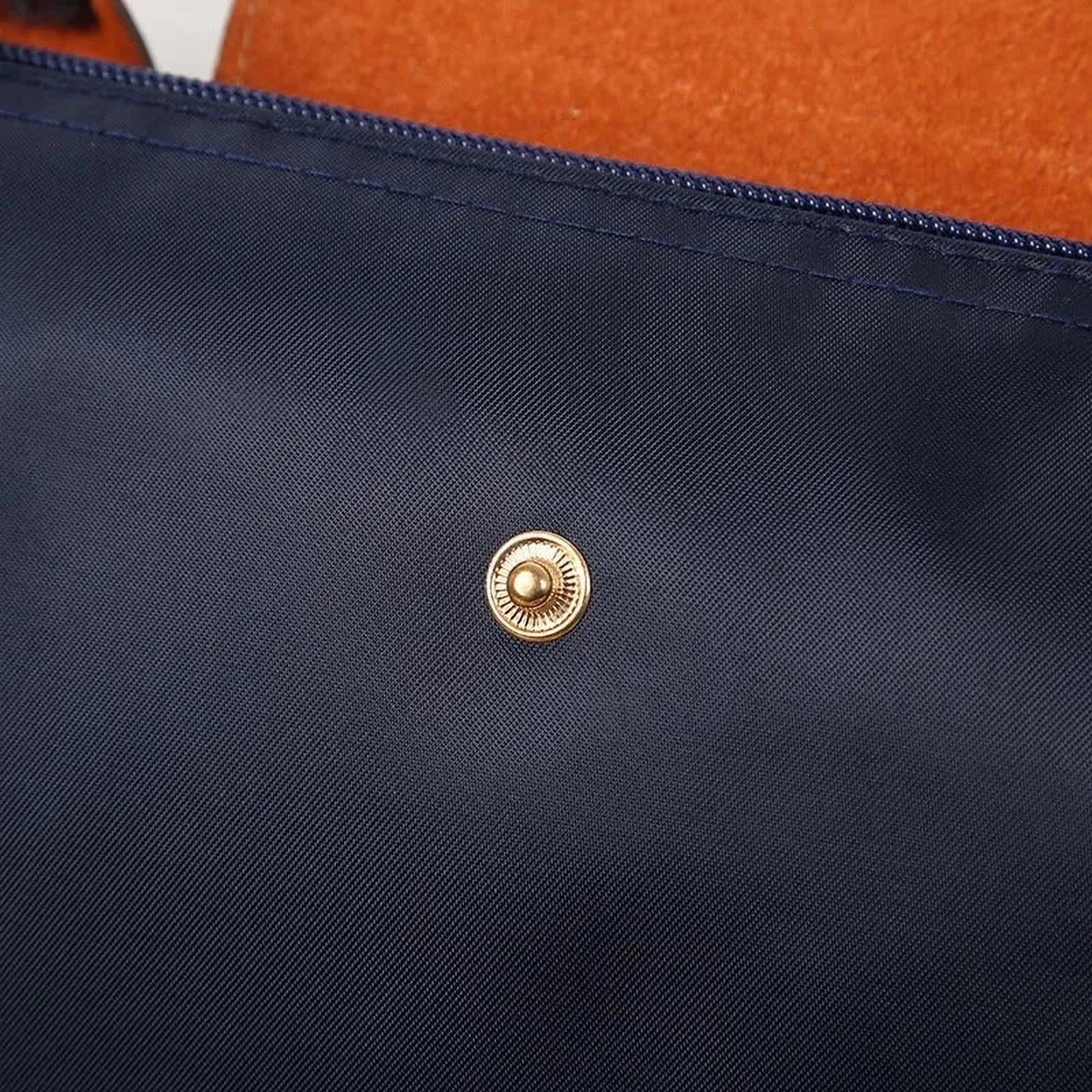 Sac à Main Pliable Zippé et Imperméable – Compact, Léger & Élégant
