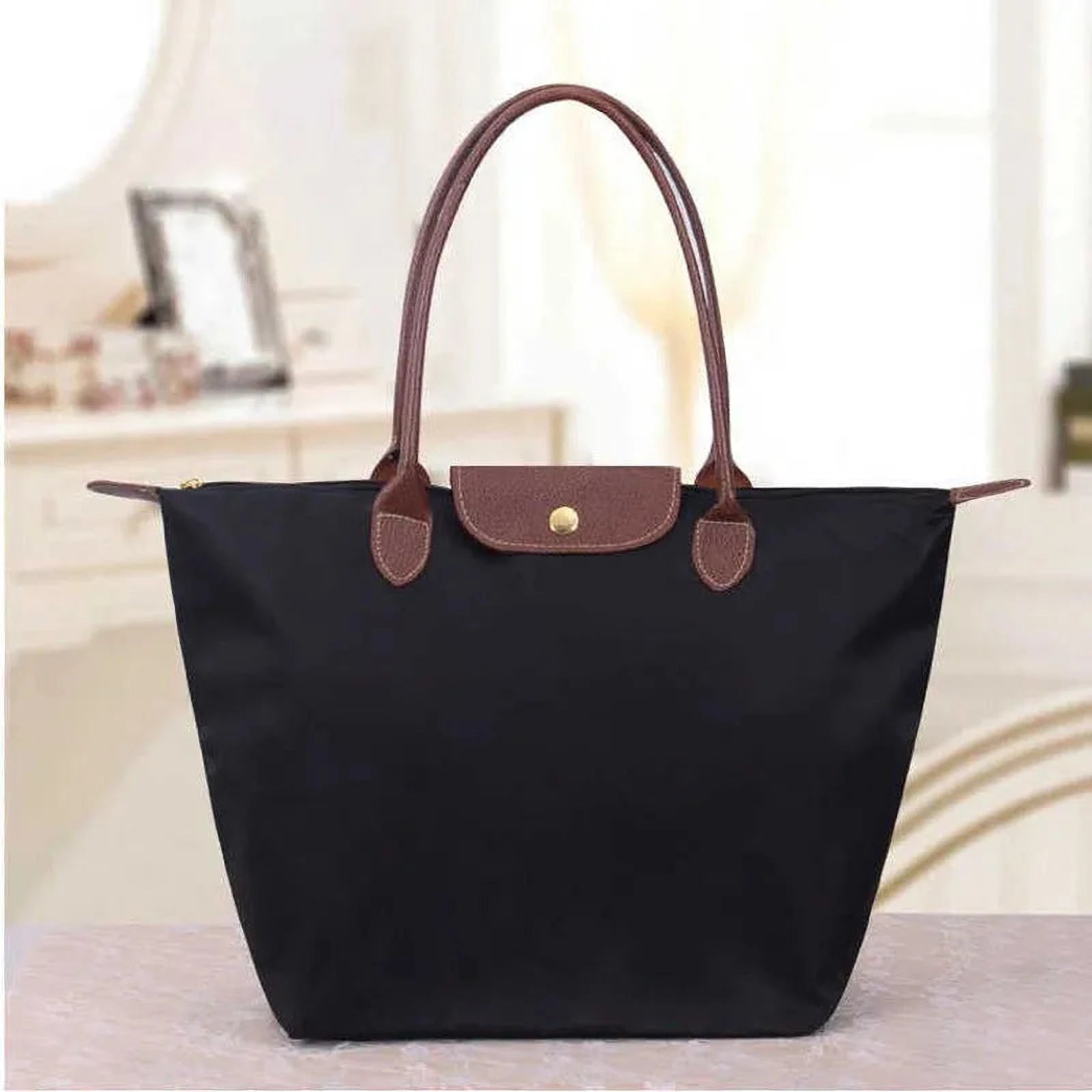 Sac à Main Pliable Zippé et Imperméable – Compact, Léger & Élégant