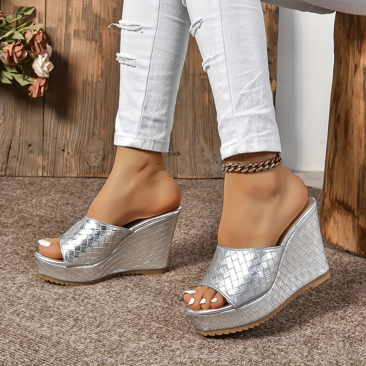 Saphira Claire | Sandales compensées peep-toe élégantes pour femmes