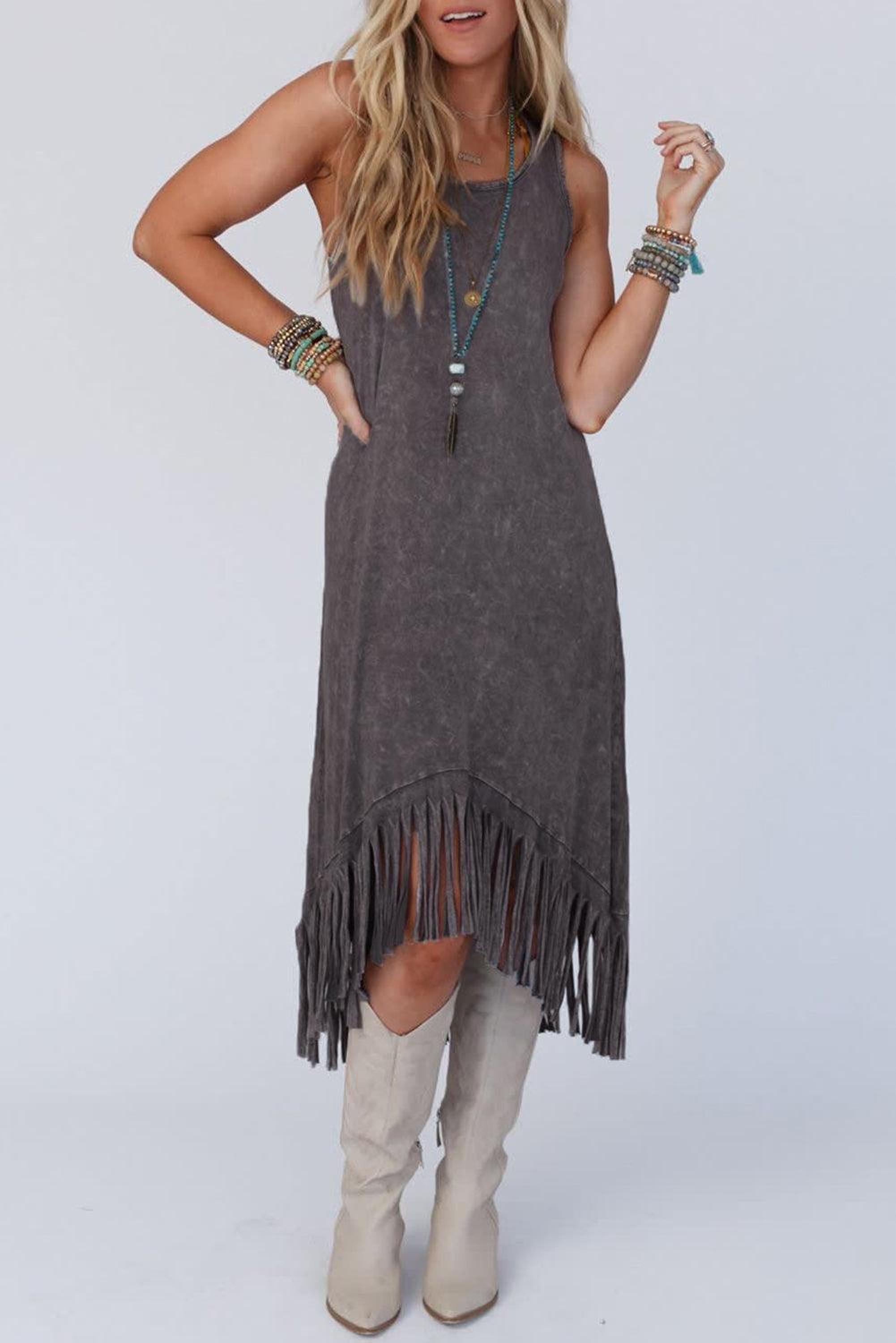 Robe sans manches avec décolleté rond et ourlet à franges