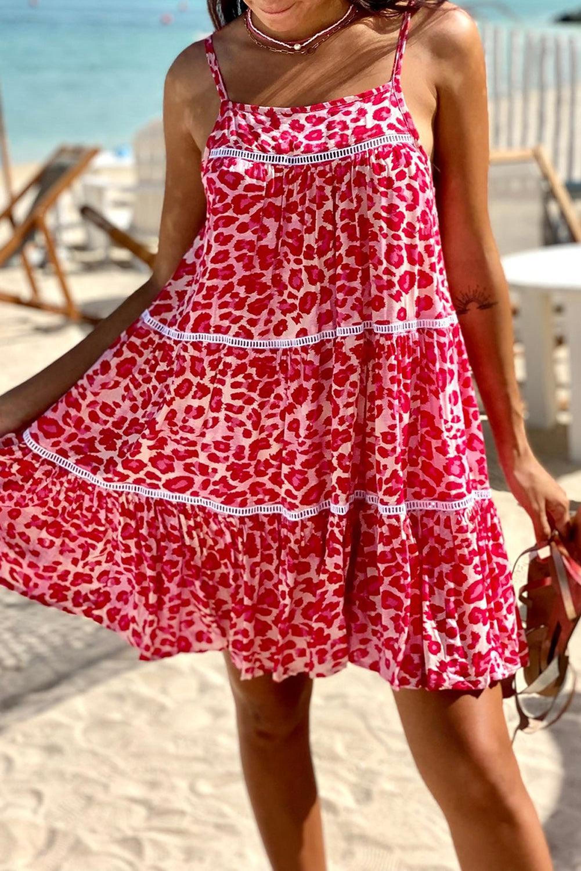 Sundress motif léopard avec finitions en dentelle élégantes
