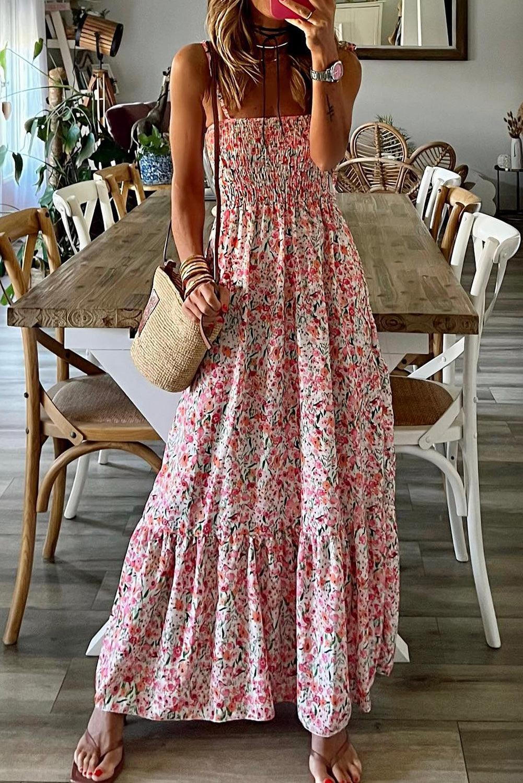 Maxi-robe bohème à fleurs avec volants