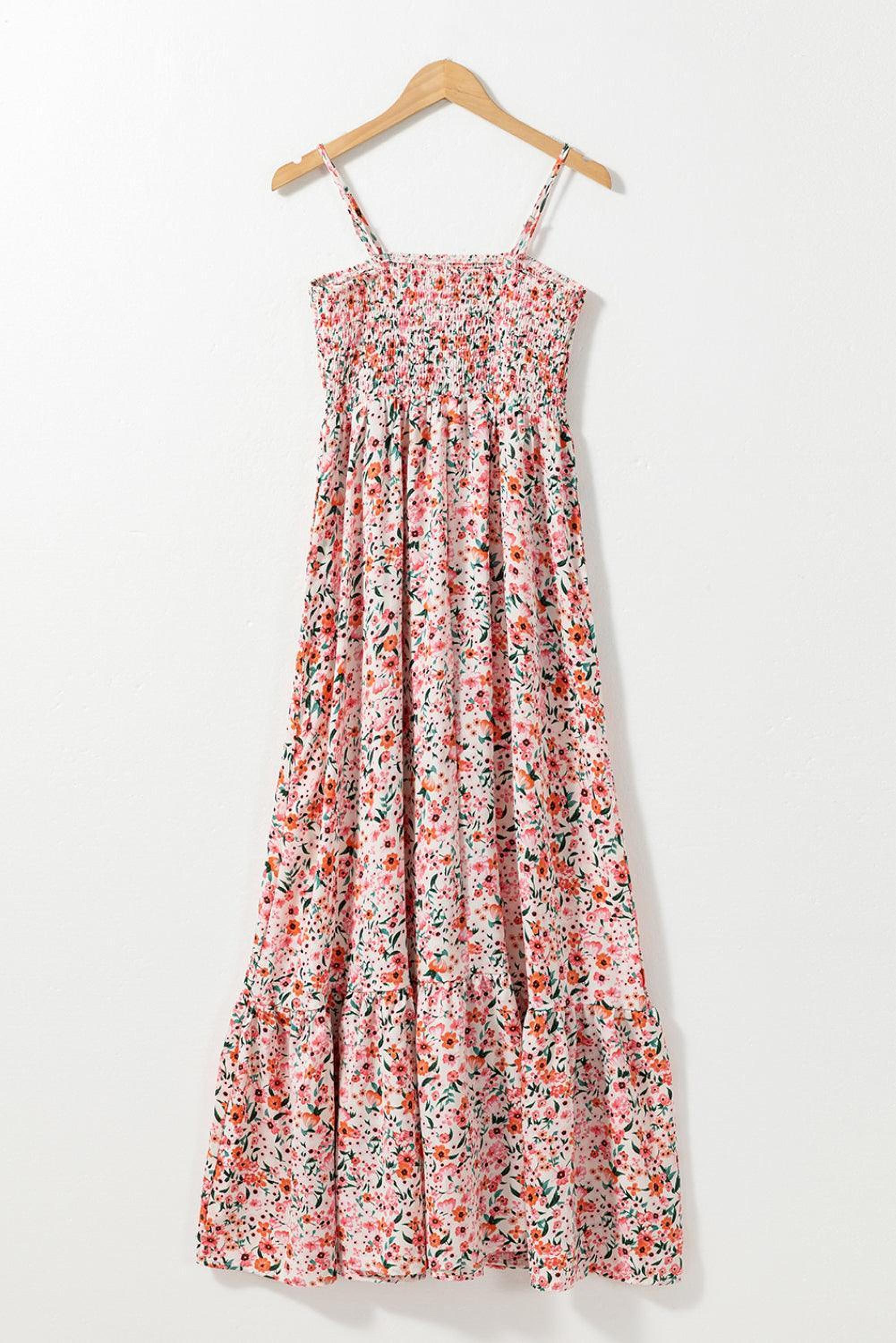 Maxi-robe bohème à fleurs avec volants