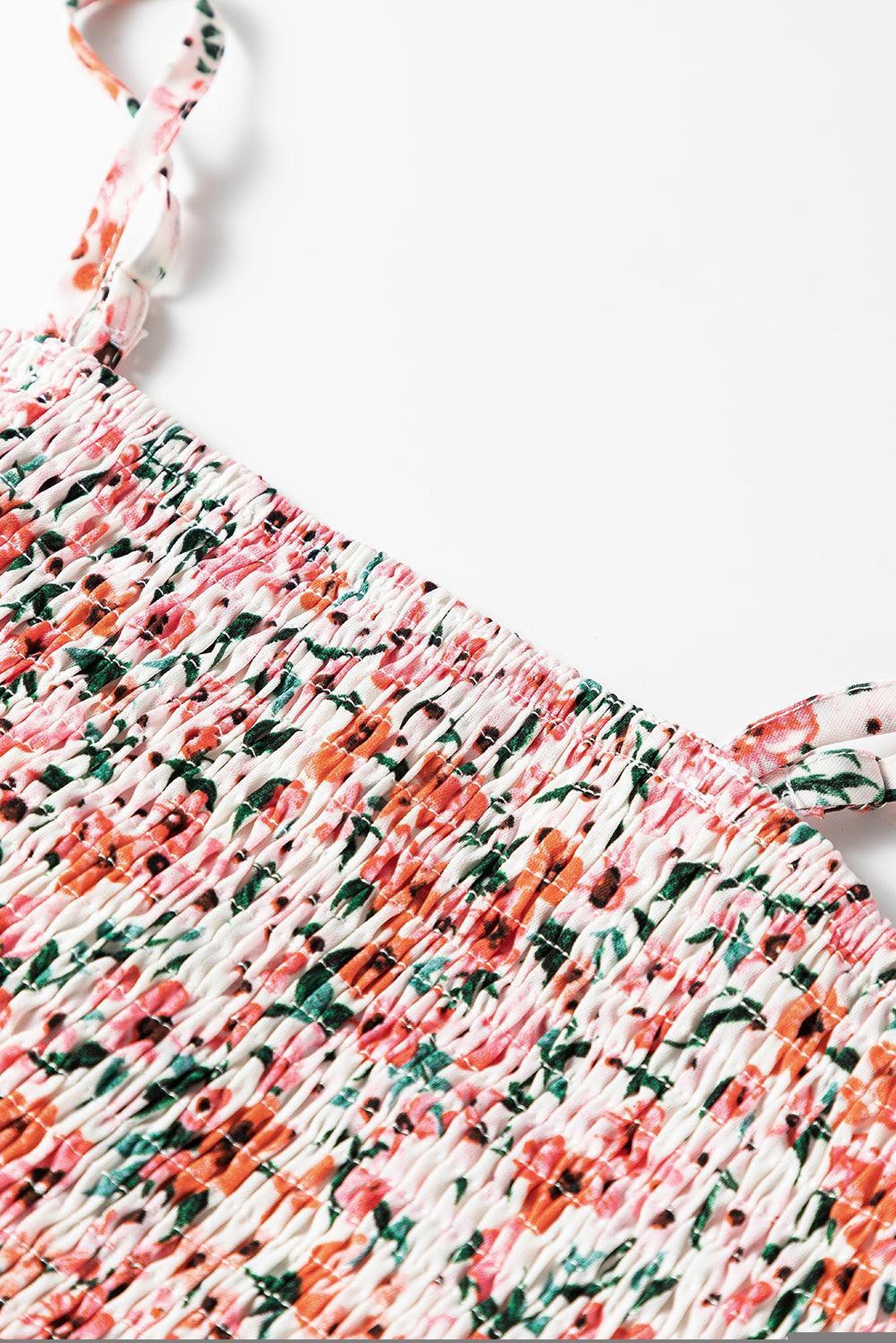 Maxi-robe bohème à fleurs avec volants
