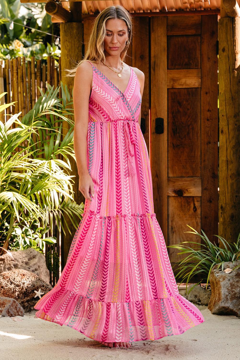 Robe maxi drapée avec franges pour un look bohème élégant