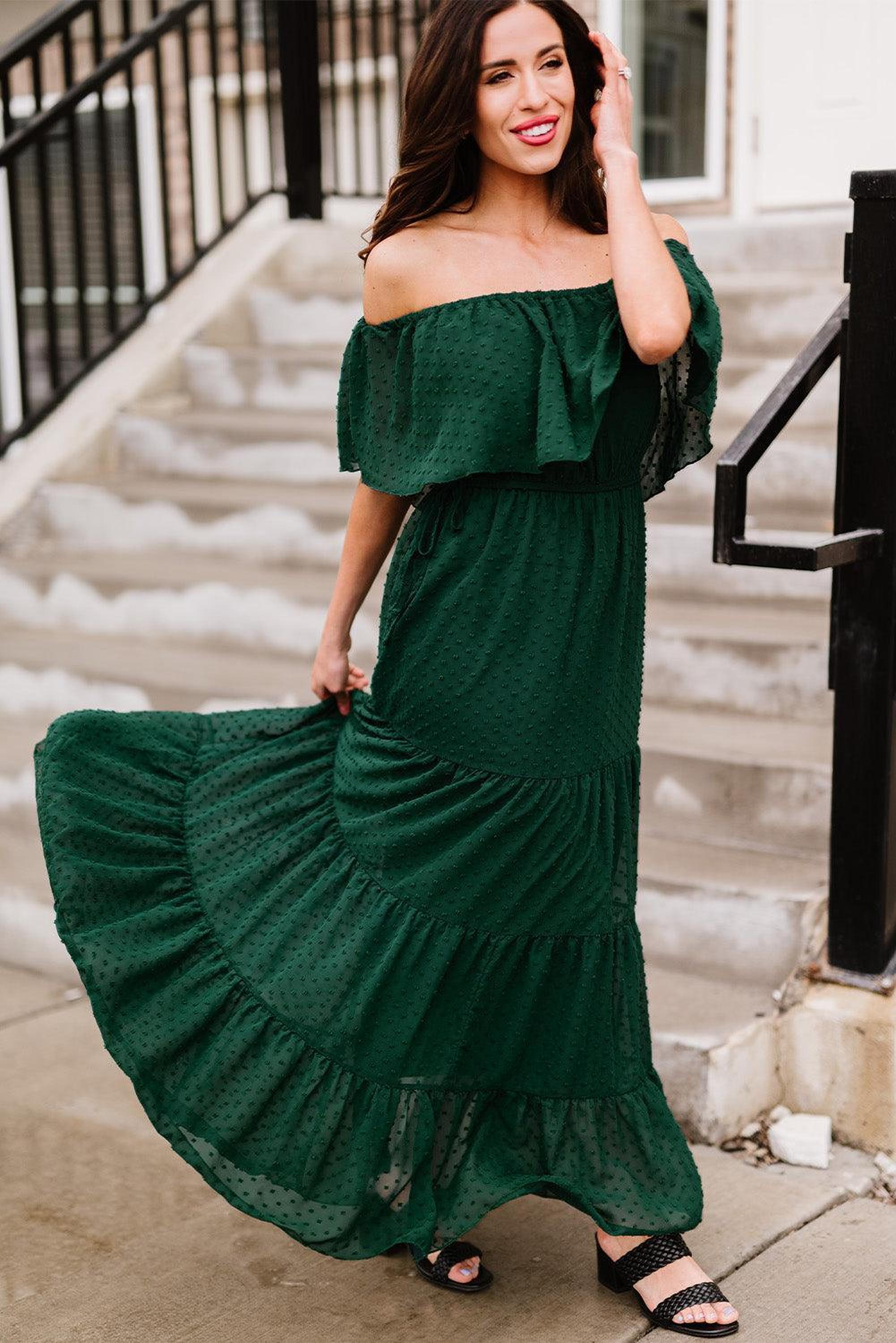 Robe maxi épaules dénudées avec motifs suisses