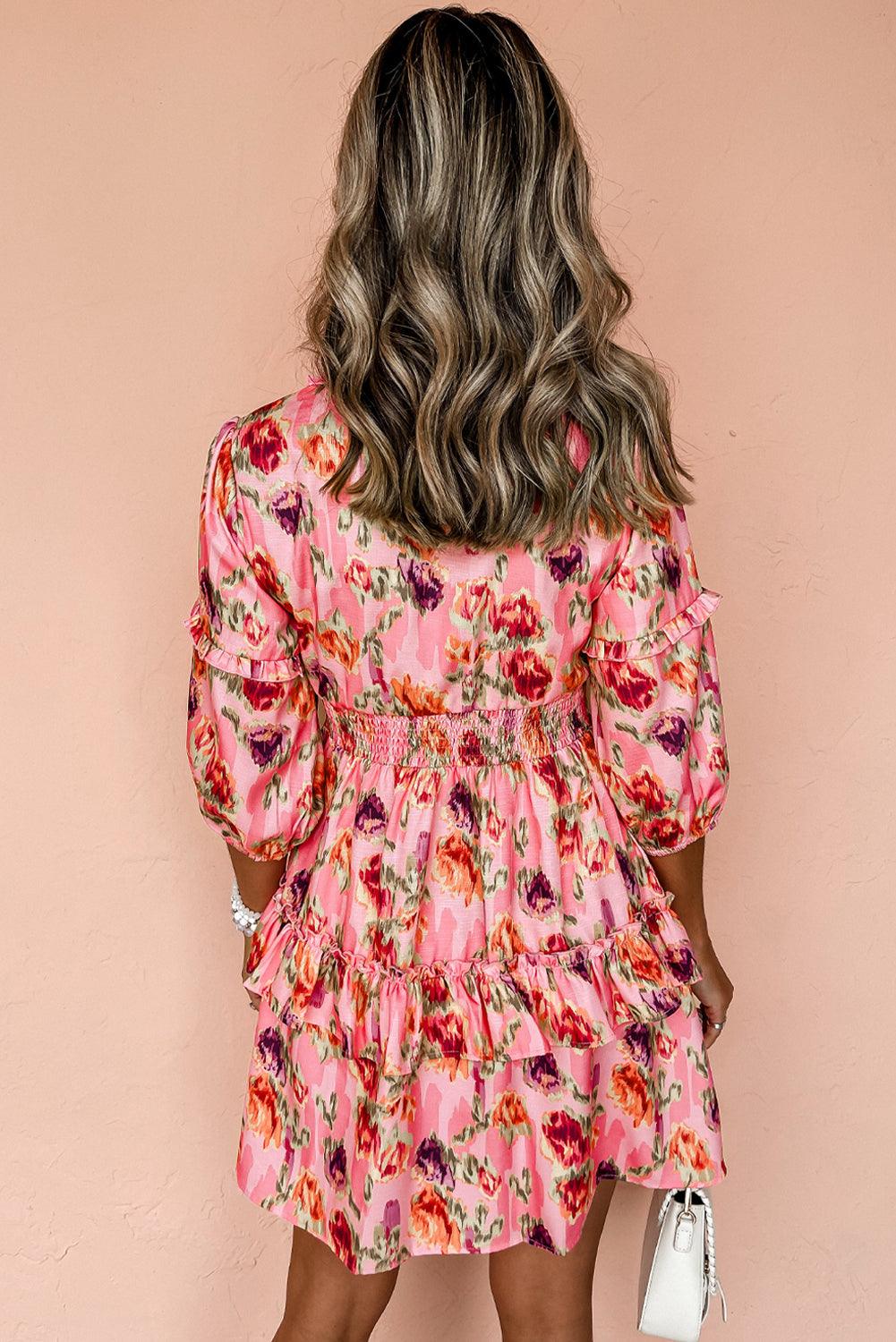 Robe mini à taille haute avec des smocks et des franges élégantes