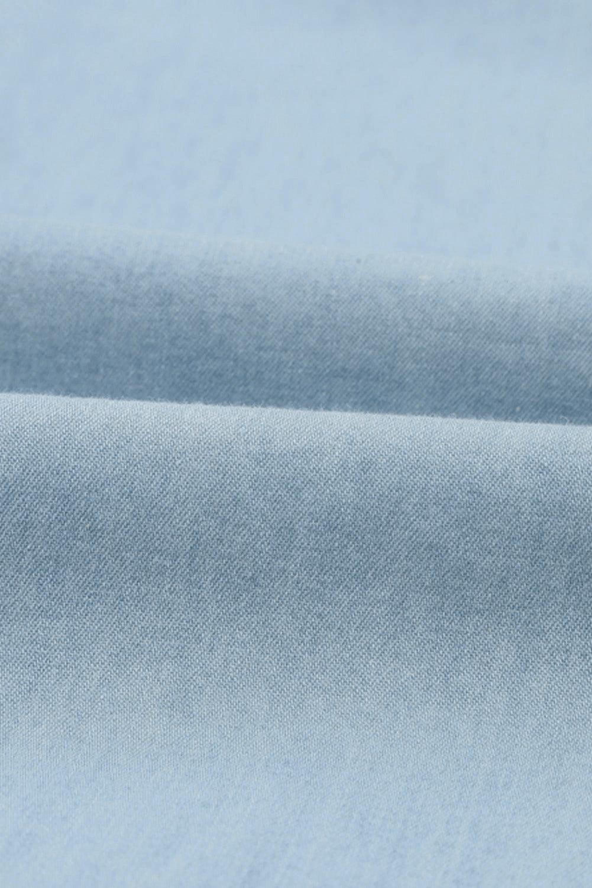 Robe chemise à manches courtes pour un style décontracté