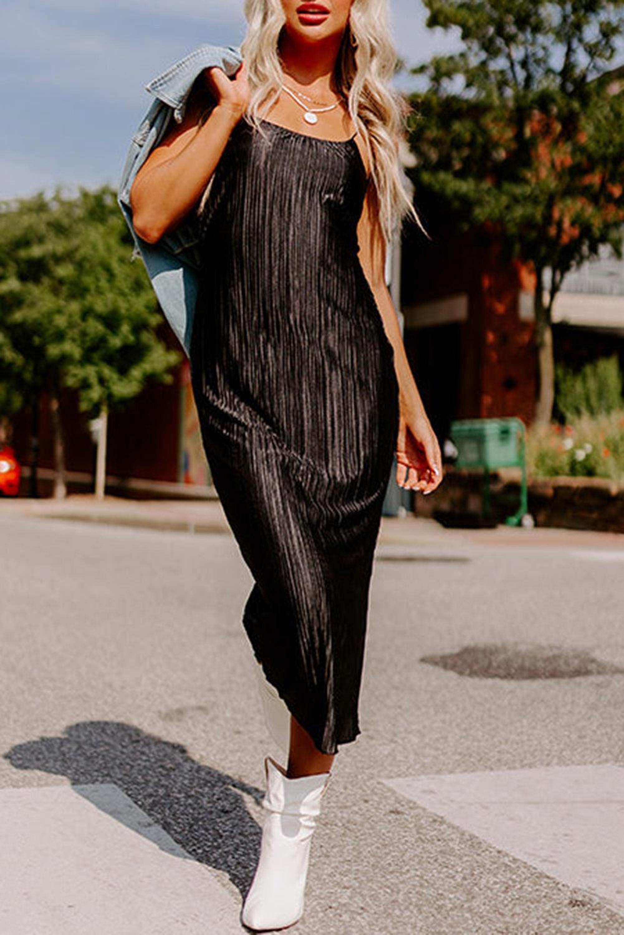 Robe midi élégante à bretelles fines, parfaite pour les soirées