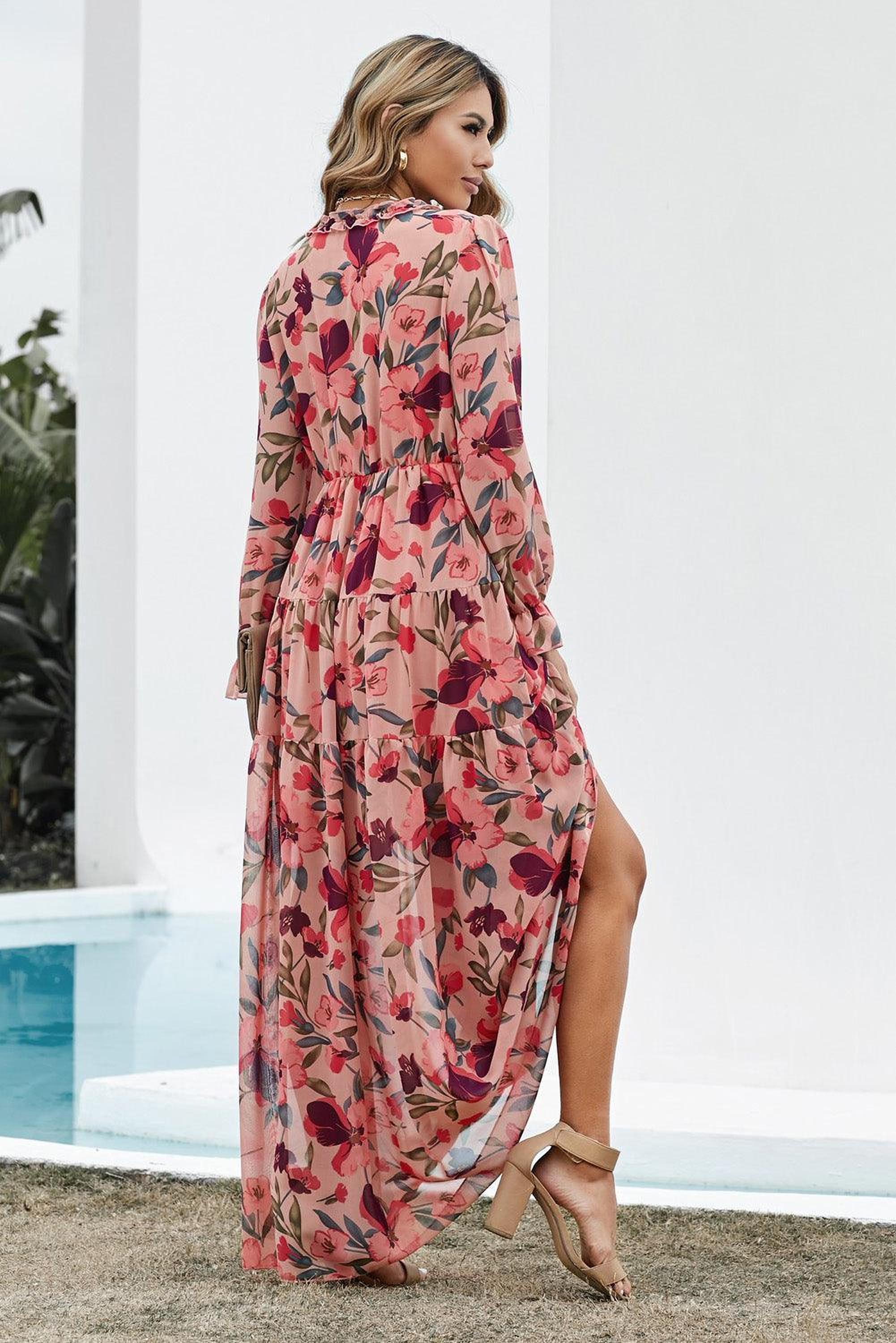 Élégance Flottante | Maxi Robe à Volants en Style Lotus