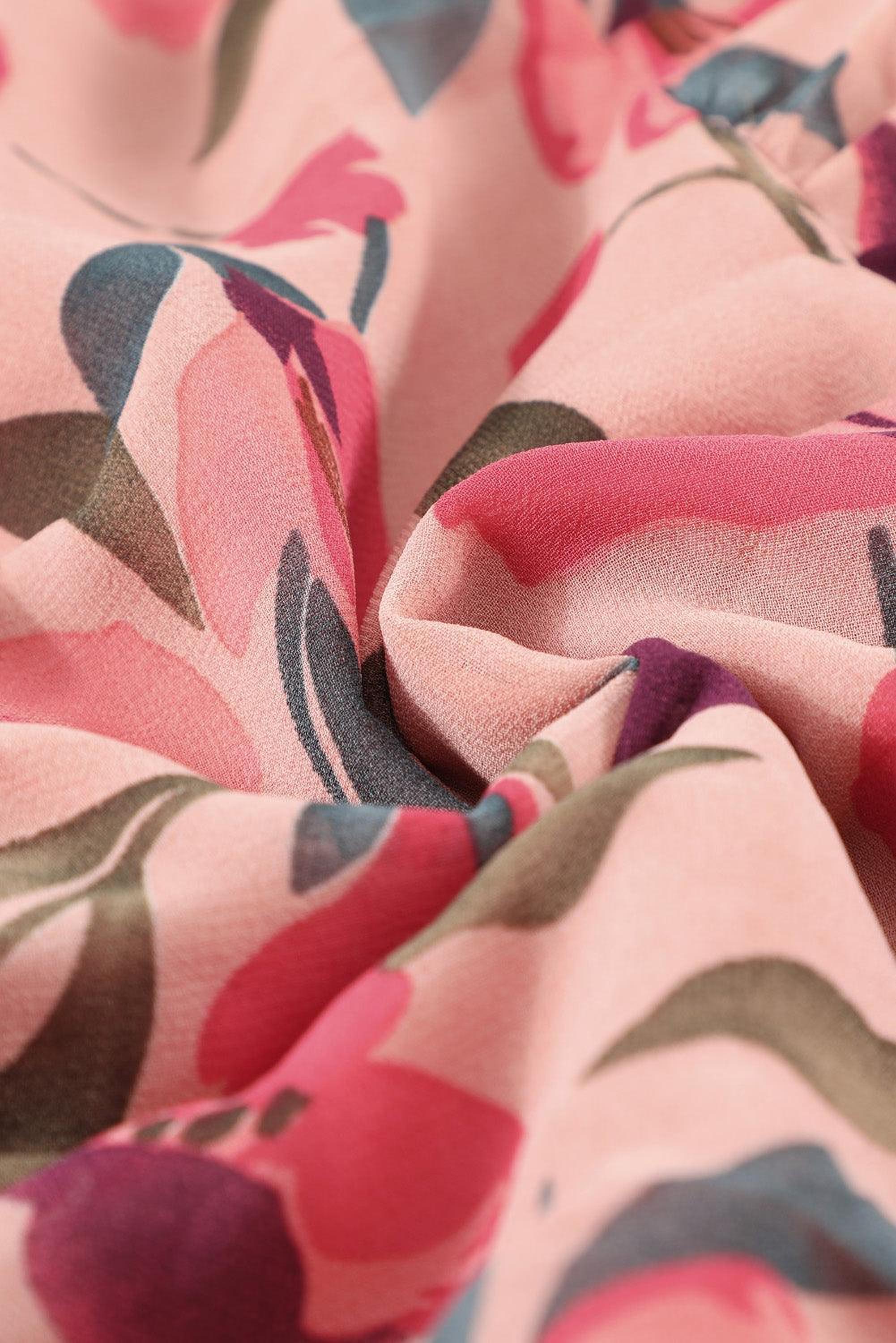 Élégance Flottante | Maxi Robe à Volants en Style Lotus