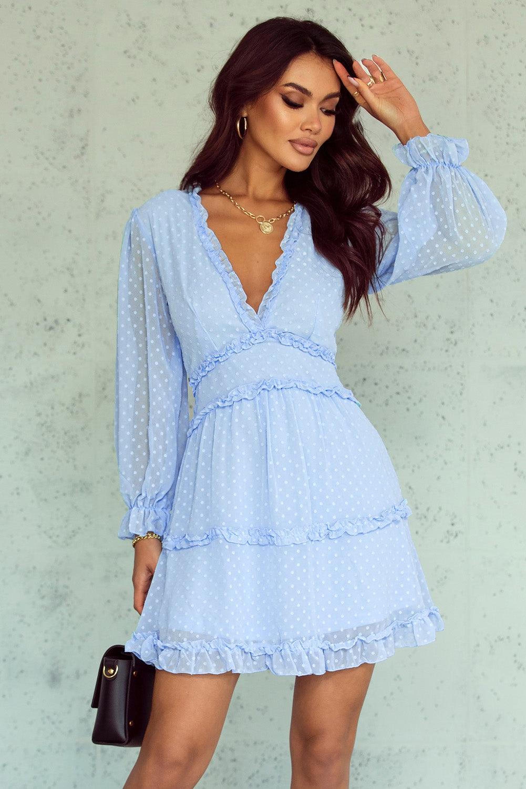 Robe à volants superposés avec dos nu