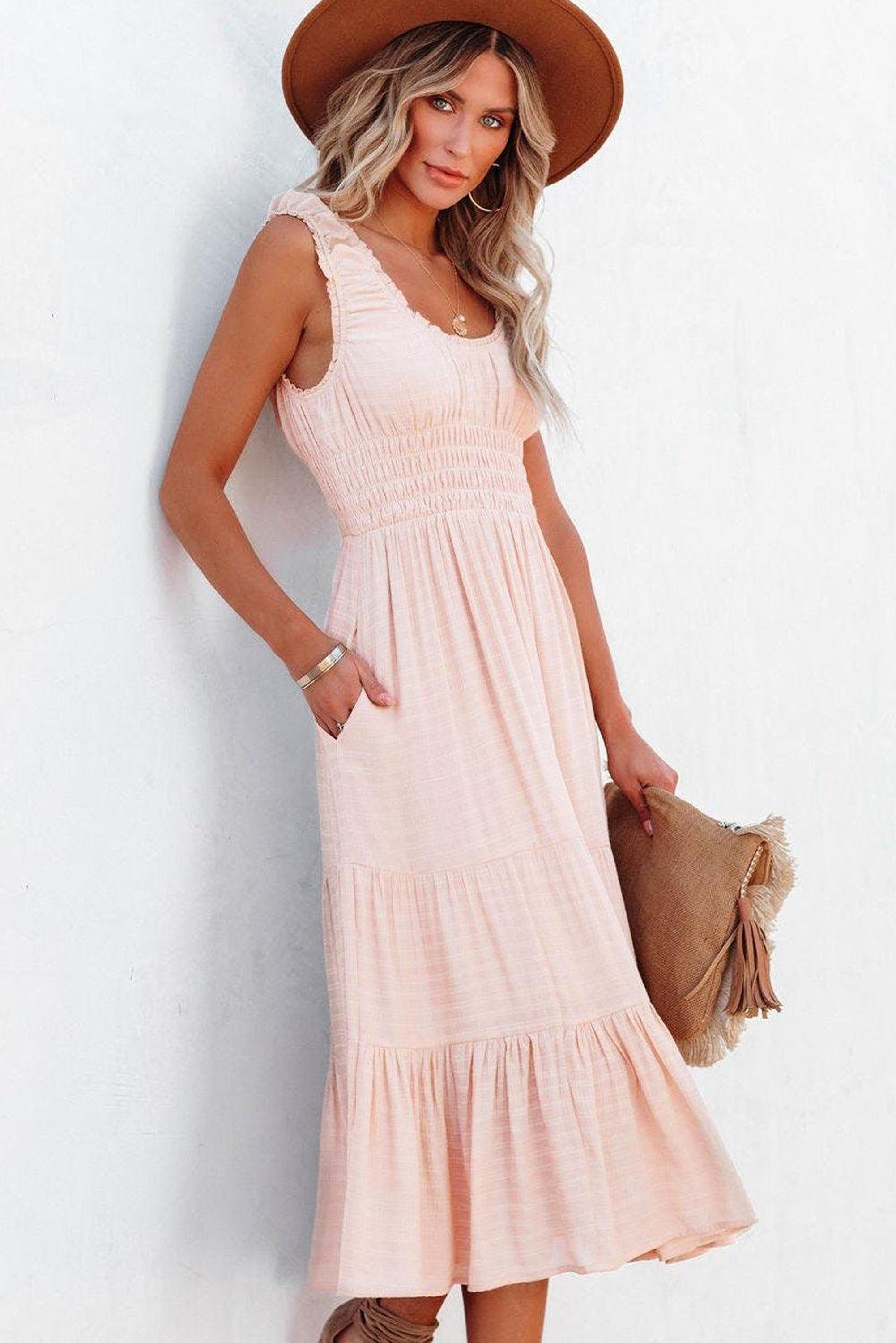 Robe midi avec smocks pour un style chic