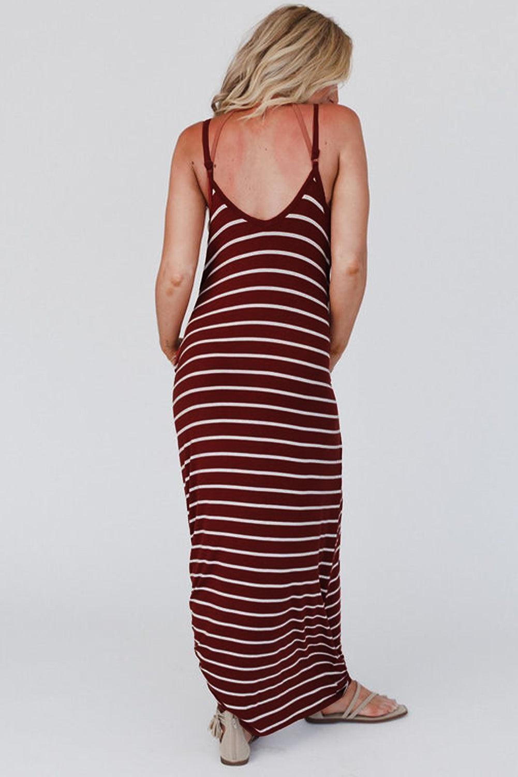 Maxi robe élégante avec poches latérales et fines bretelles