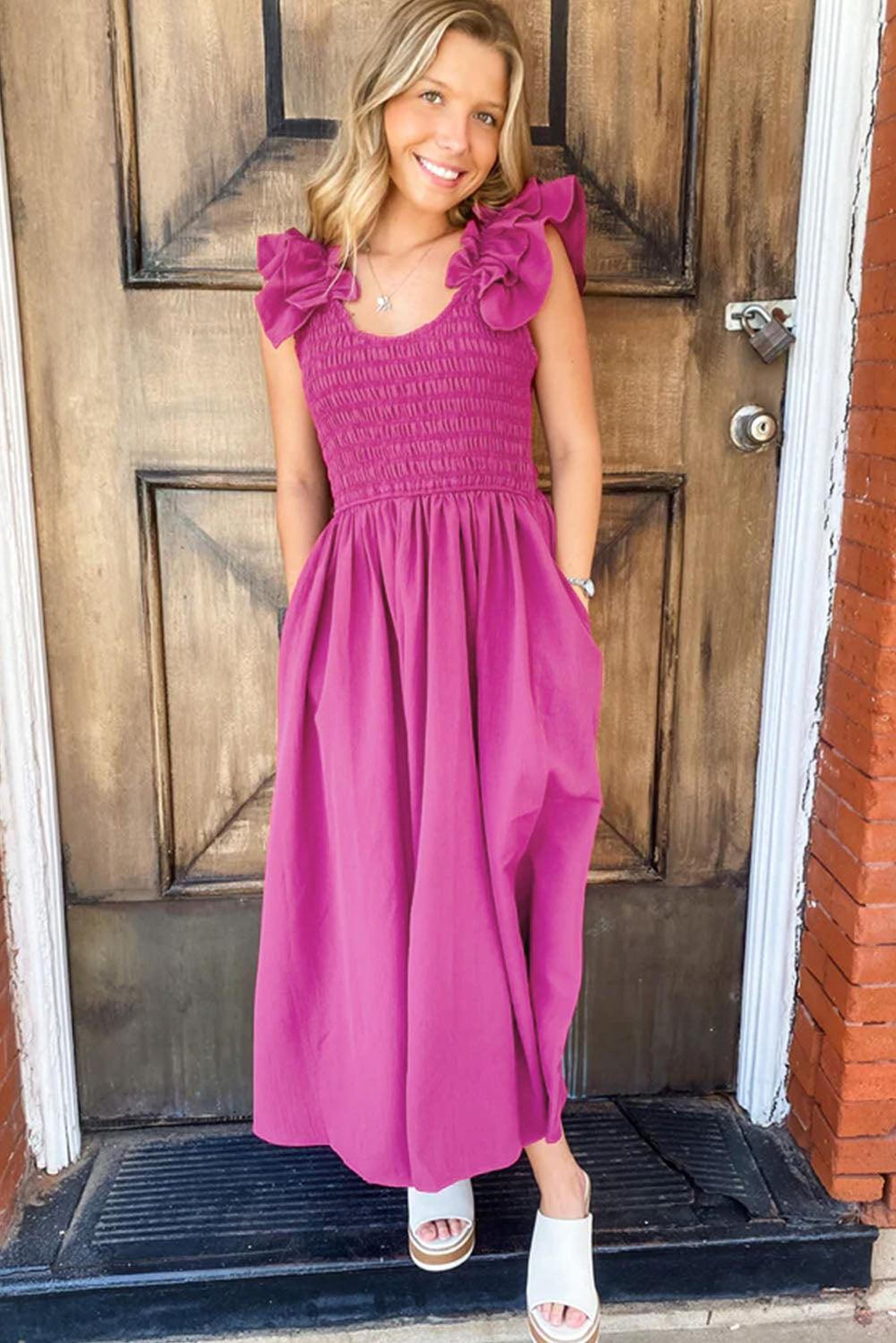 Robe maxi chic plissée avec noeuds élégants
