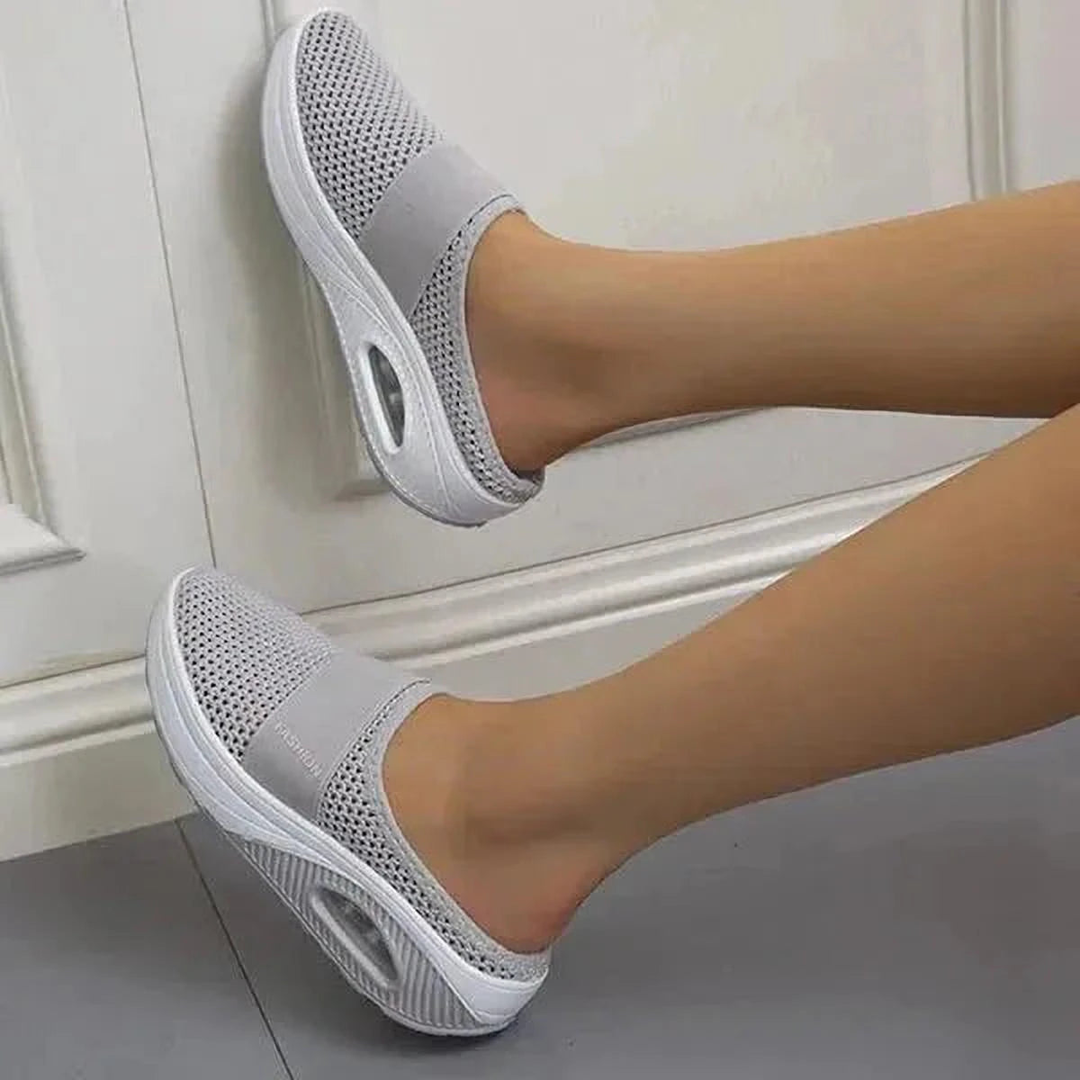 Élégance Pieds Heureux | Sandales Orthopédiques Confortables à Talons Compensés pour Femmes