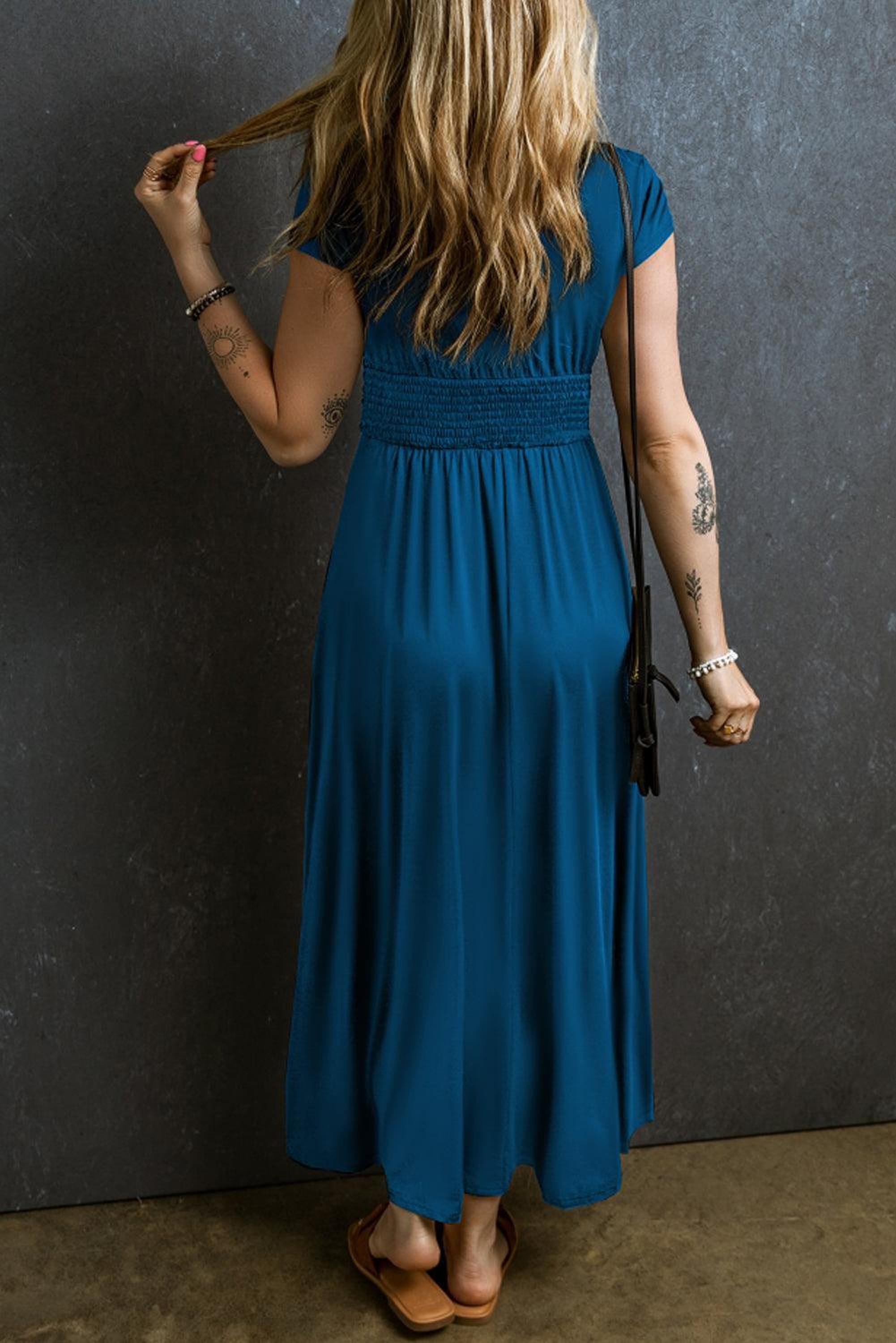 Élégance Plissée Robe | Maxi Robe à Col V et Manches Courtes