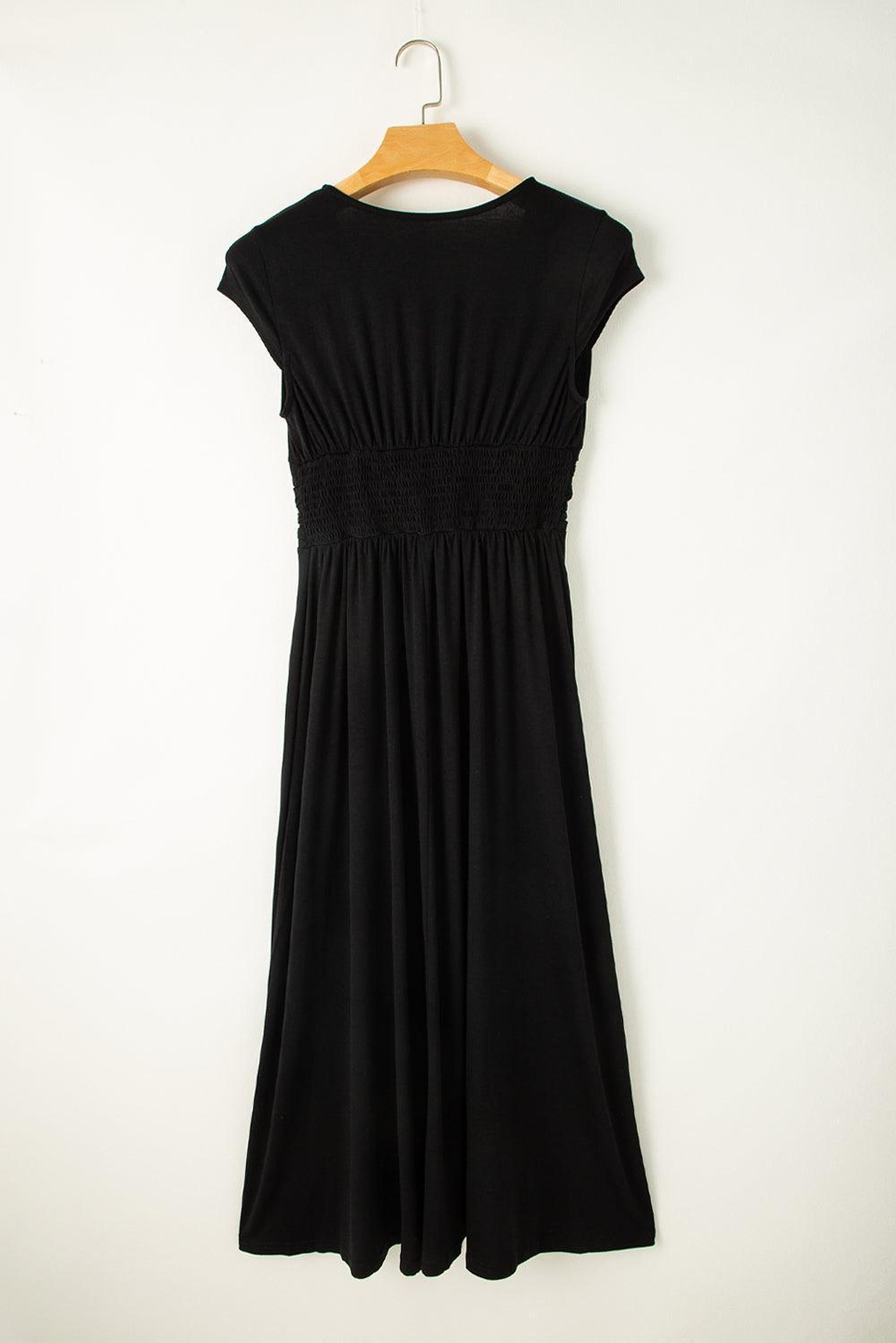 Élégance Plissée Robe | Maxi Robe à Col V et Manches Courtes
