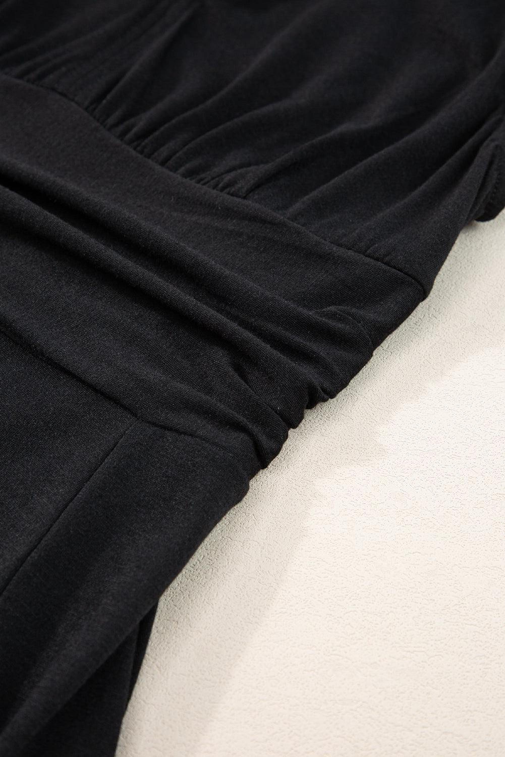 Élégance Plissée Robe | Maxi Robe à Col V et Manches Courtes
