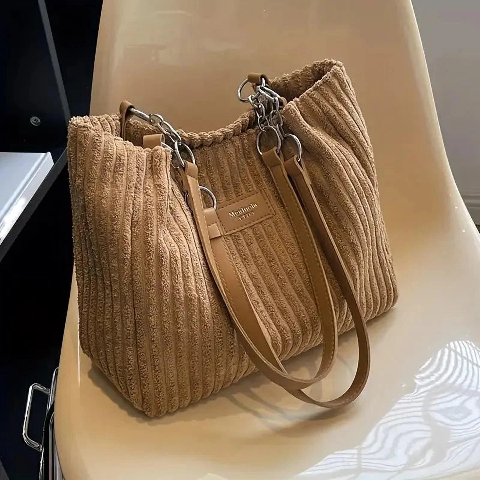 Élégance Pratique | Sac Tote Chic pour Femmes Actives