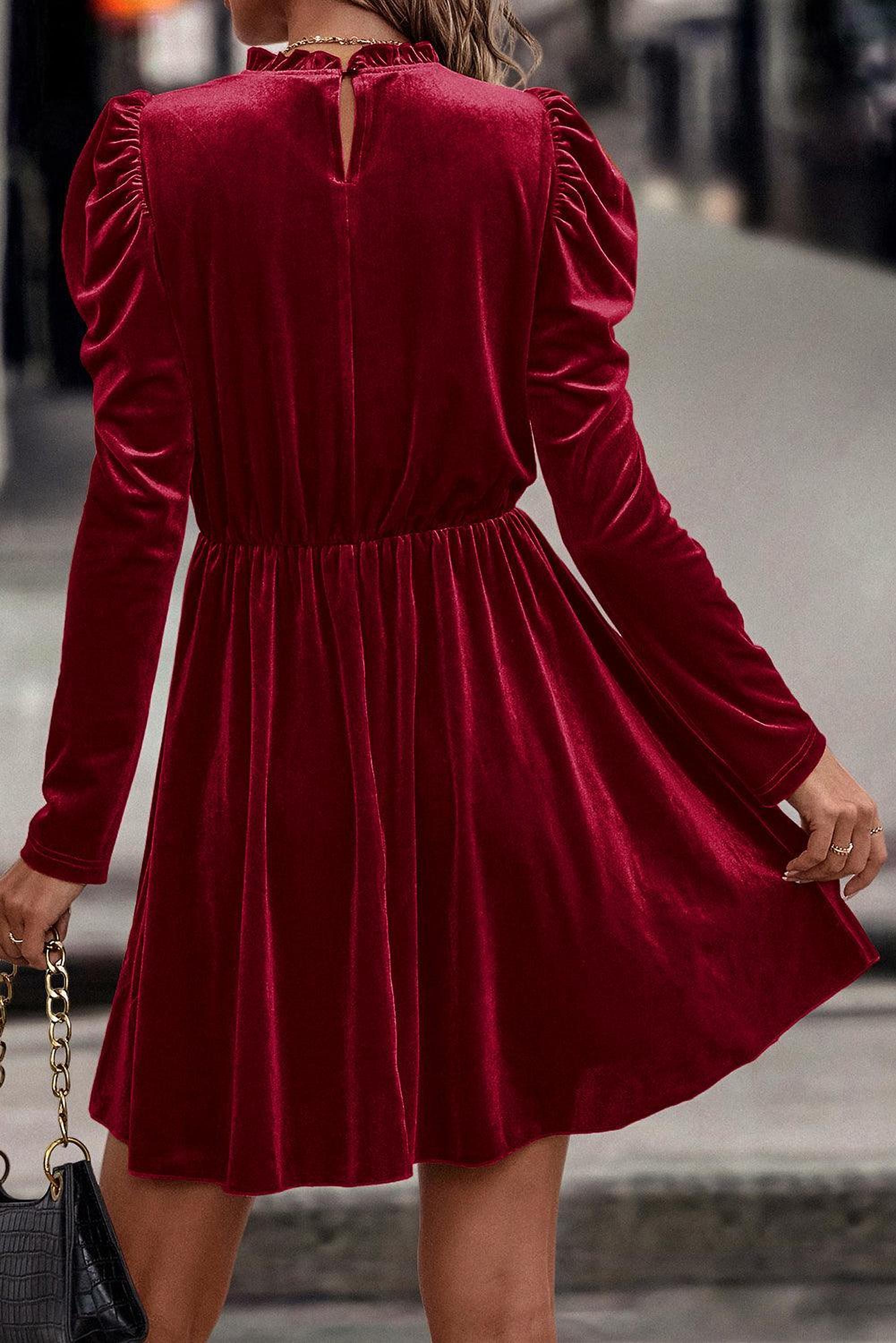 Robe en velours avec franges et manches gigot