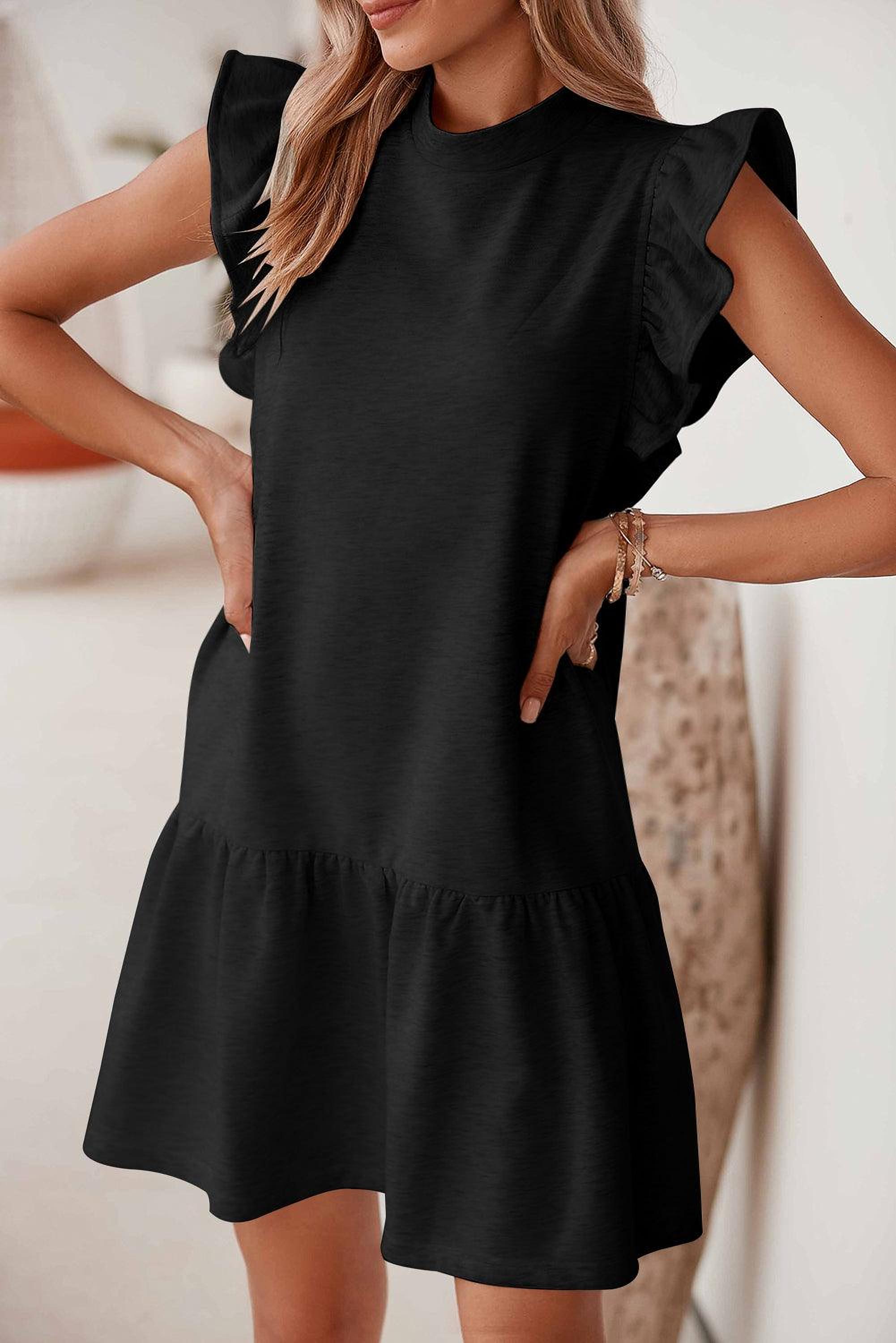Robe droite élégante avec encolure bateau