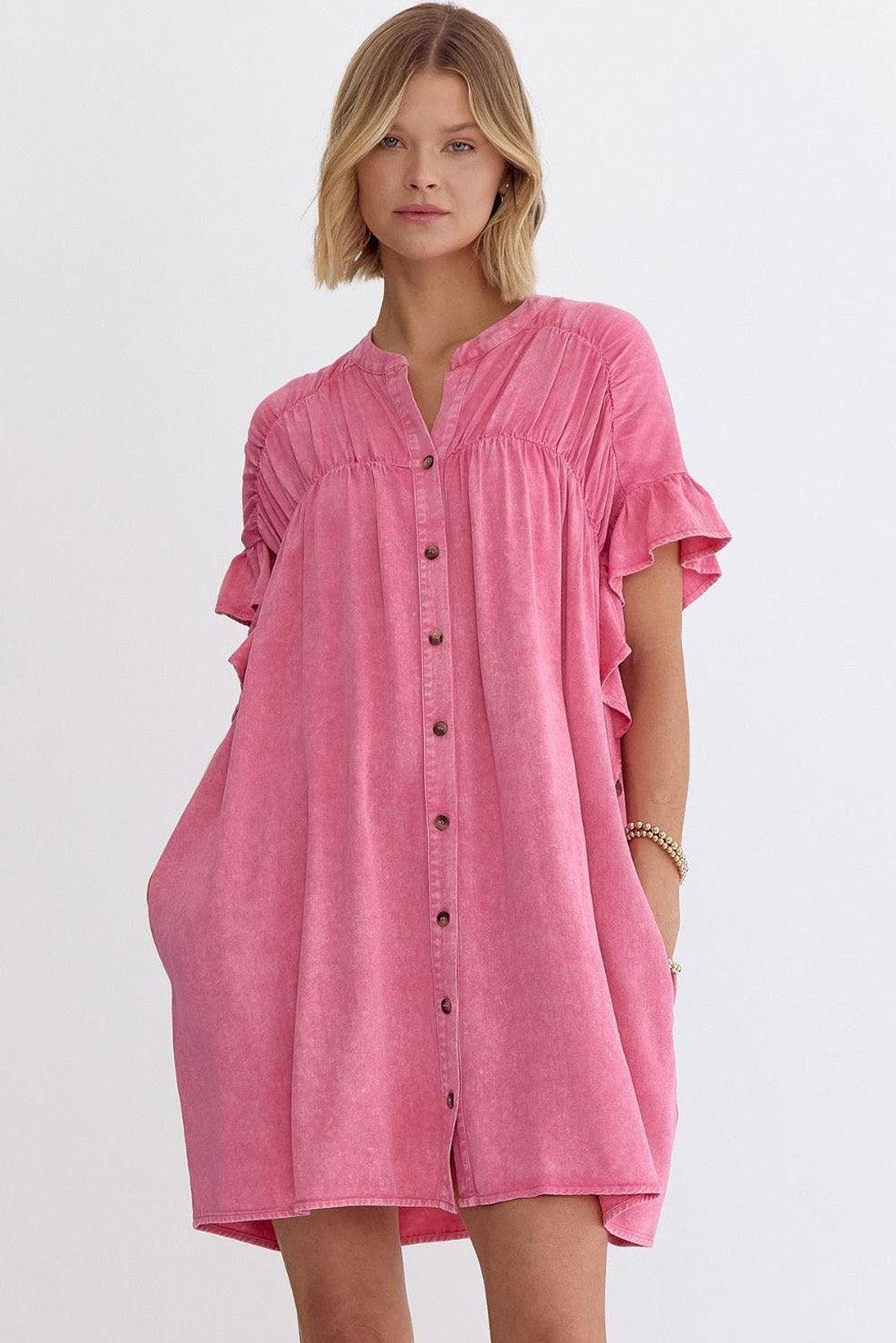 Mini robe en jean avec boutons et manches à volants courtes