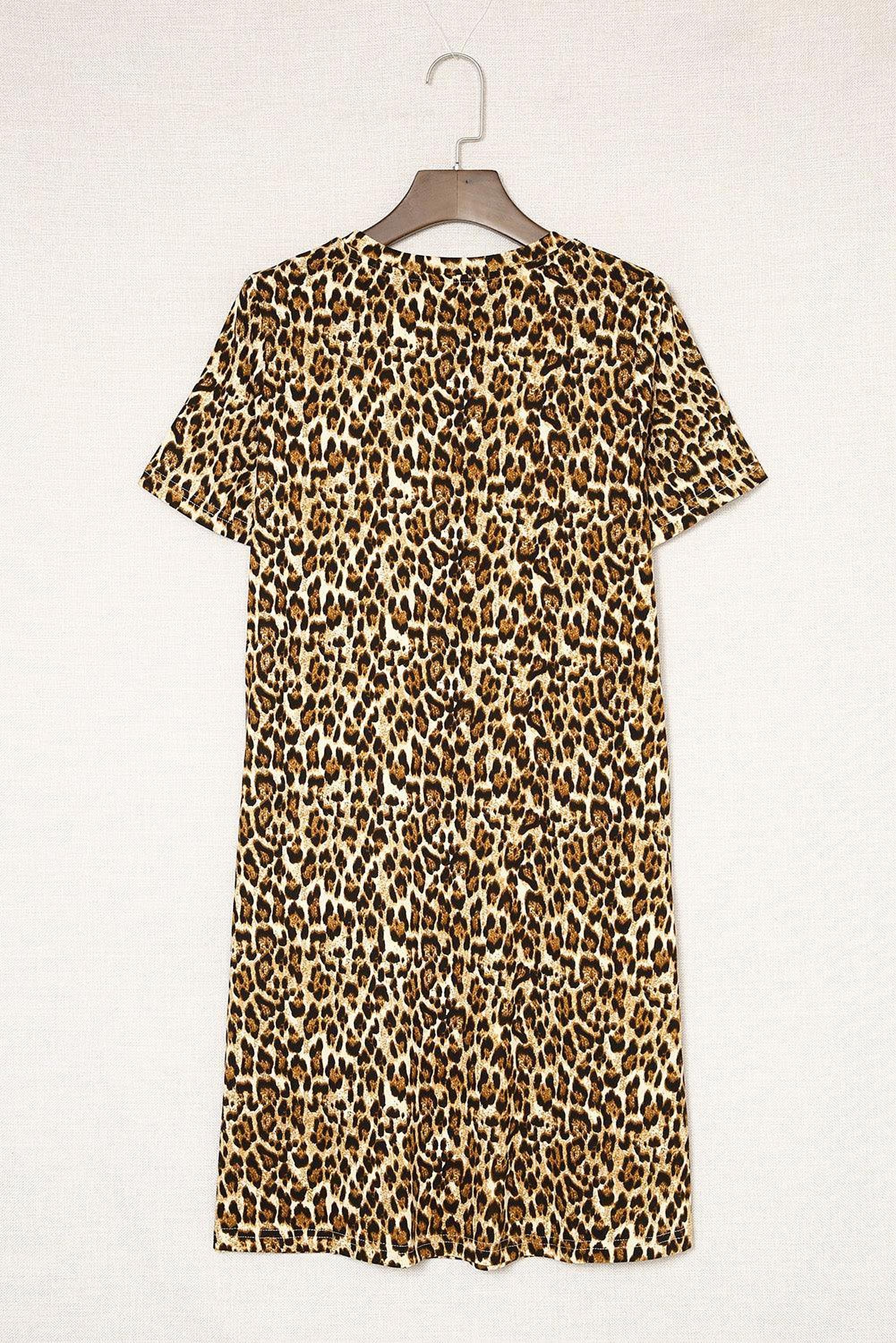 Mini robe A-ligne à manches courtes avec imprimé léopard