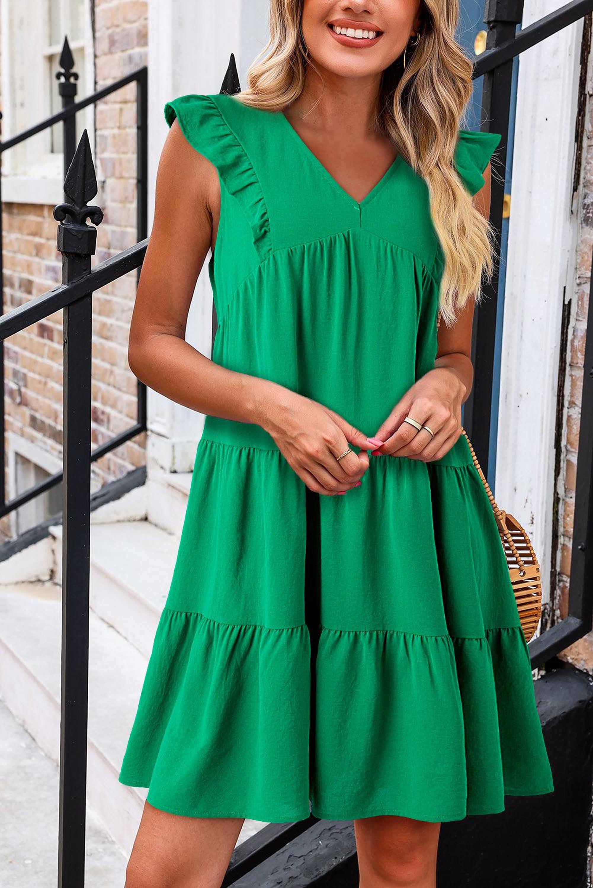 Mini-robe élégante à volants avec encolure en V