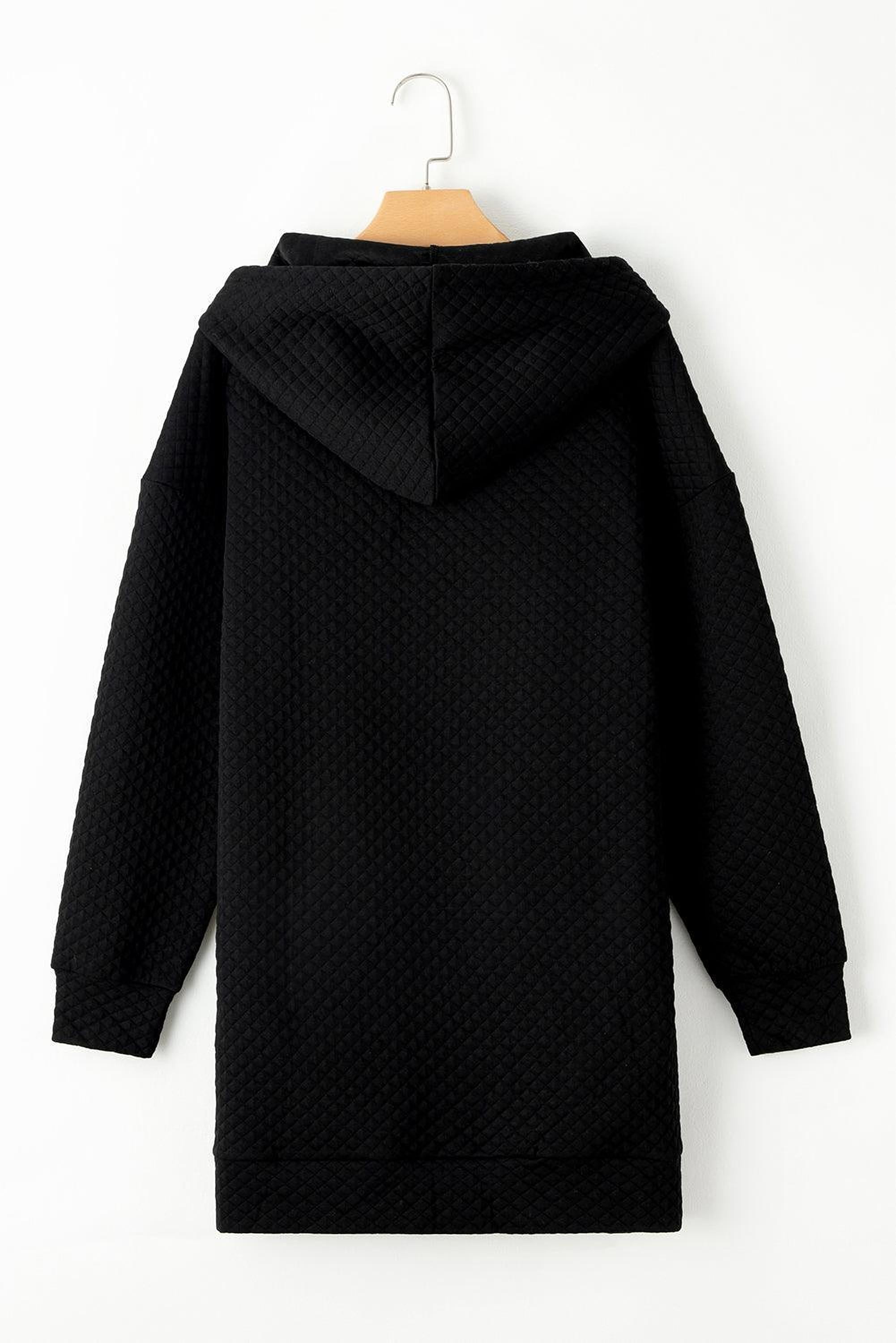 Robe matelassée à capuche avec poche à cordon pour un confort chic