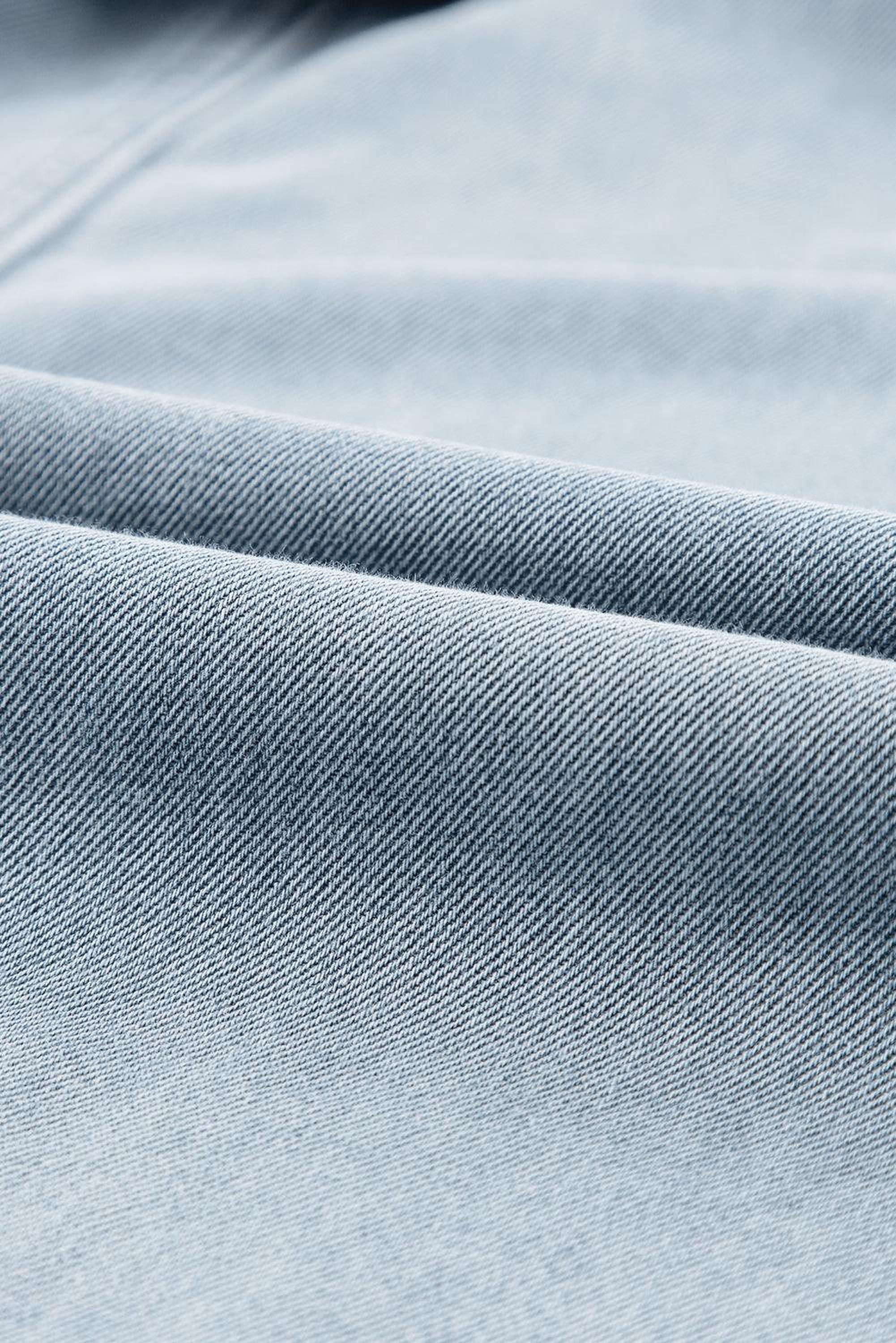 Robe en denim élégante avec manches courtes chauve-souris