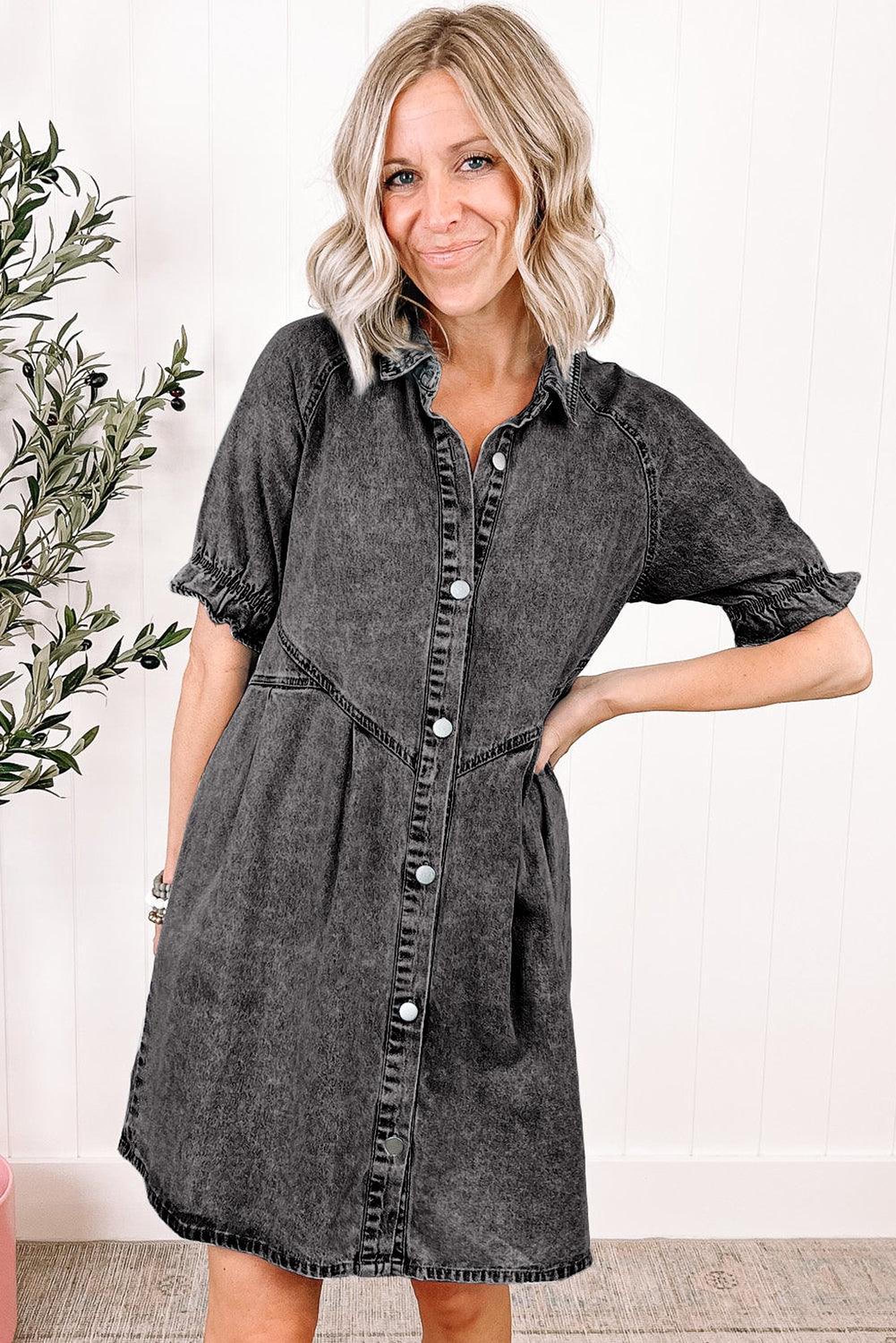 Robe en denim lavé pour un look décontracté et tendance